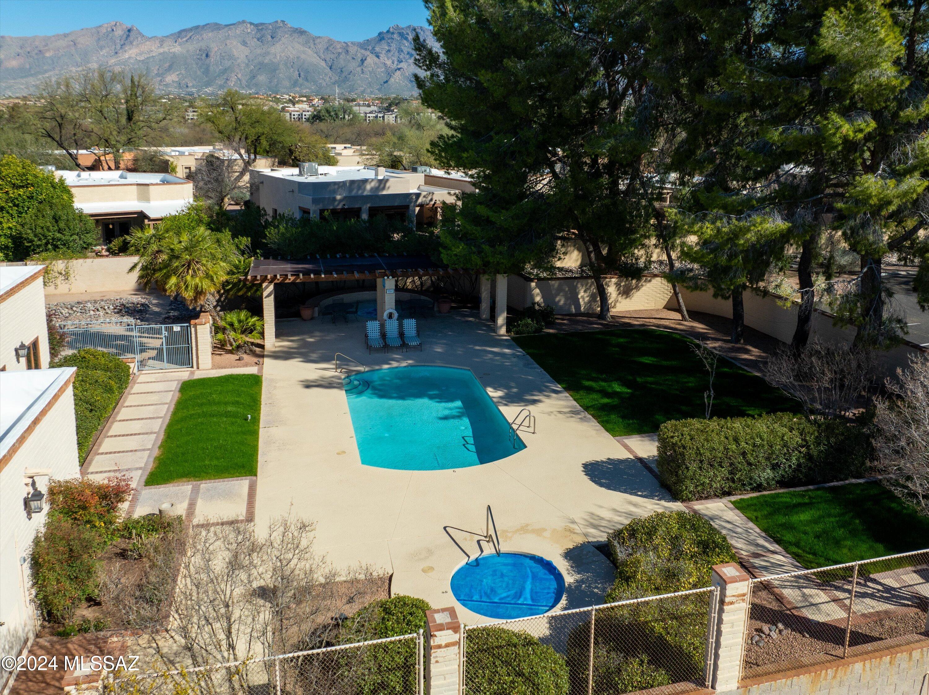 San Miguel (1-40) - Residential