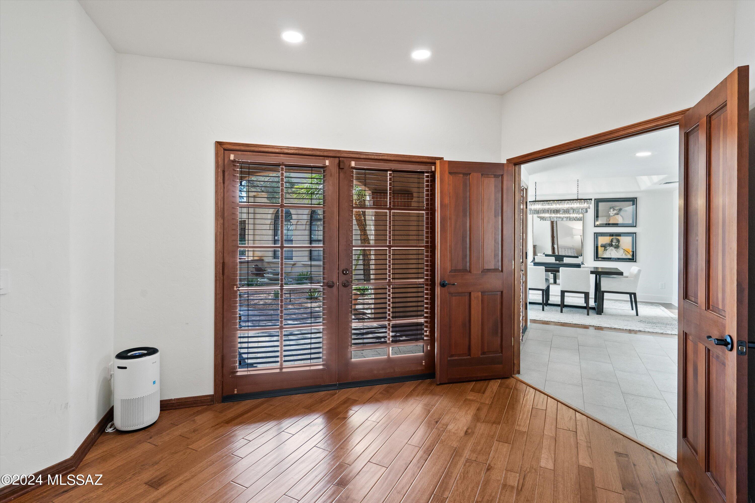 San Miguel (1-40) - Residential