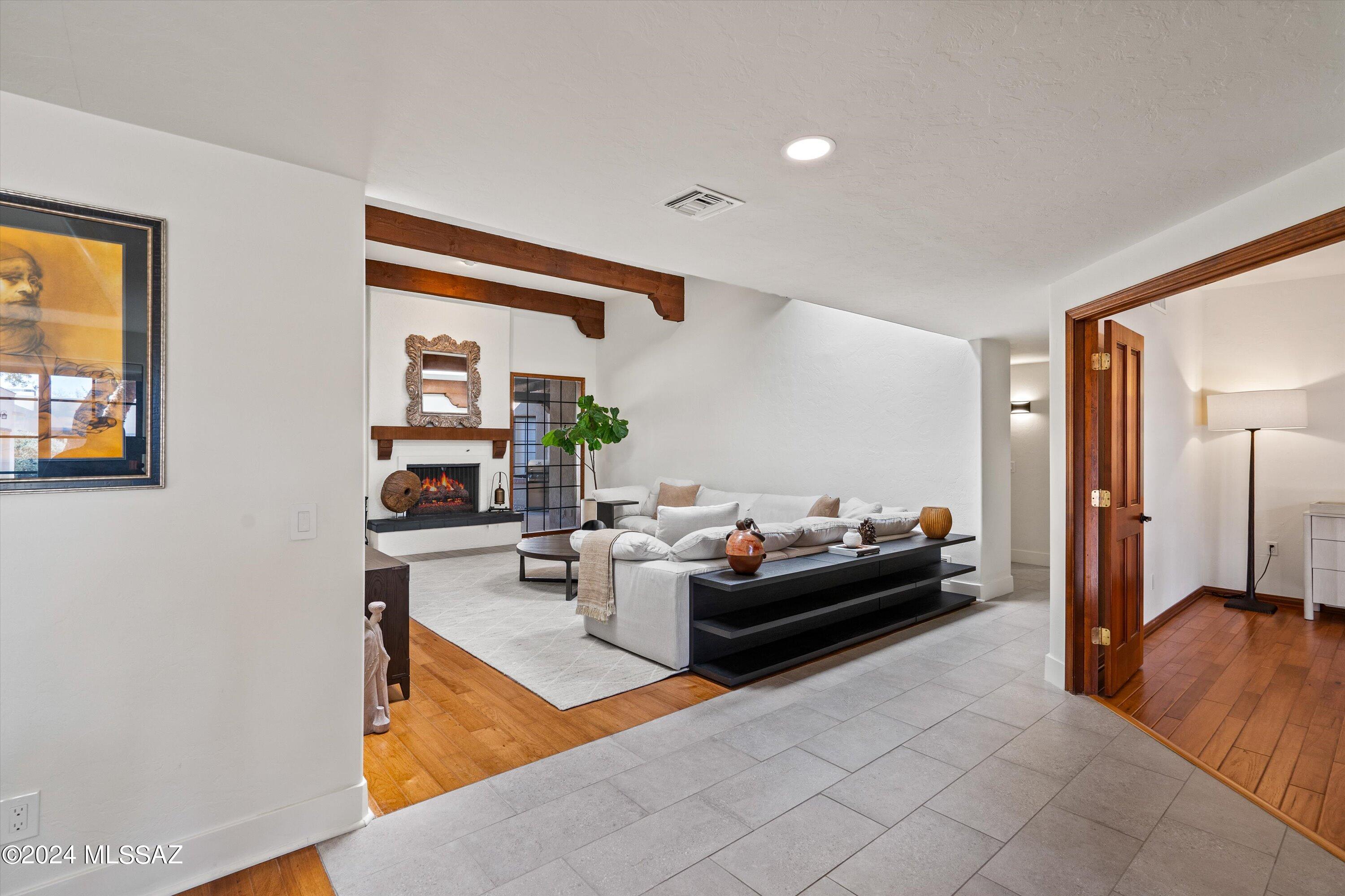 San Miguel (1-40) - Residential