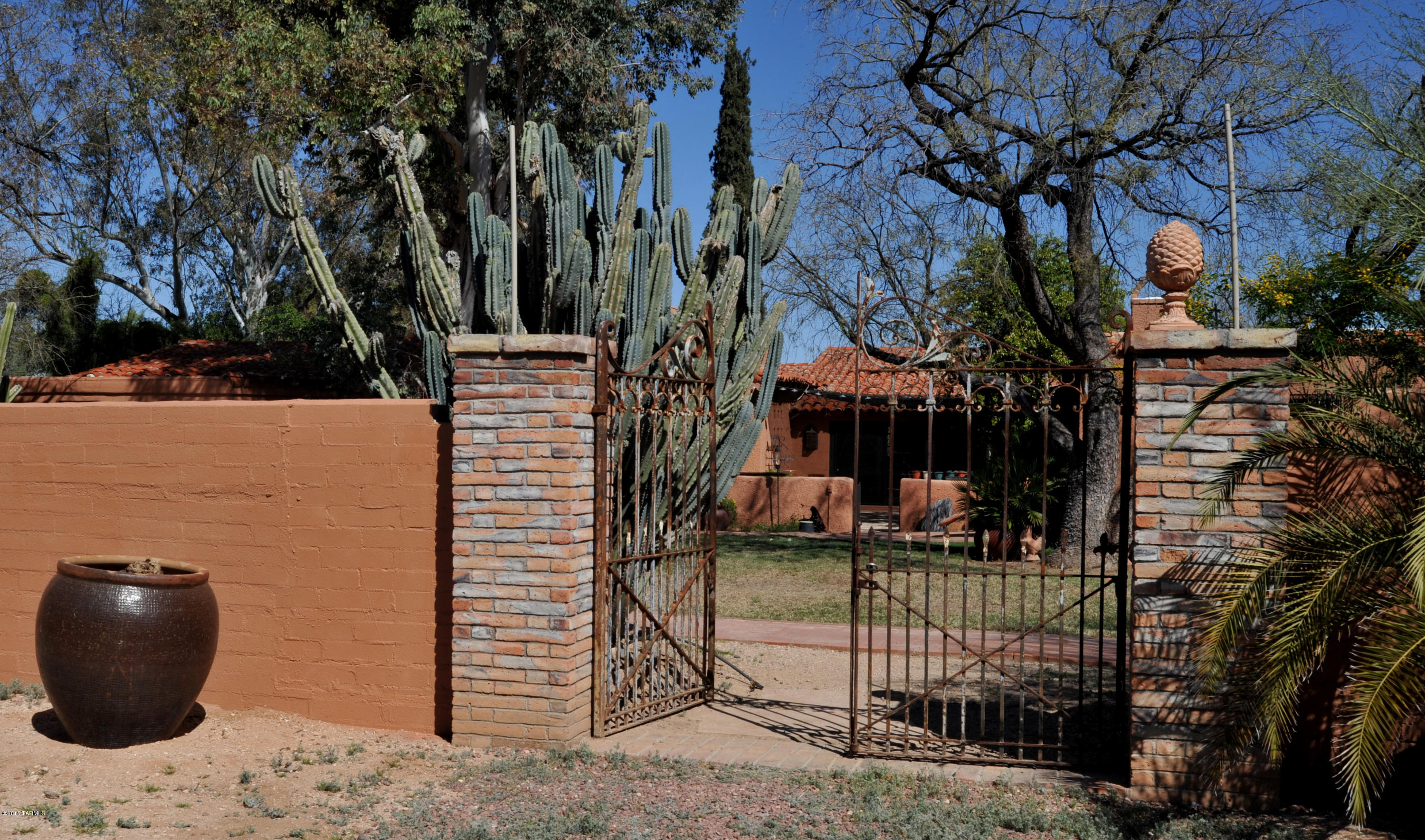 Colonia Solana - Residential