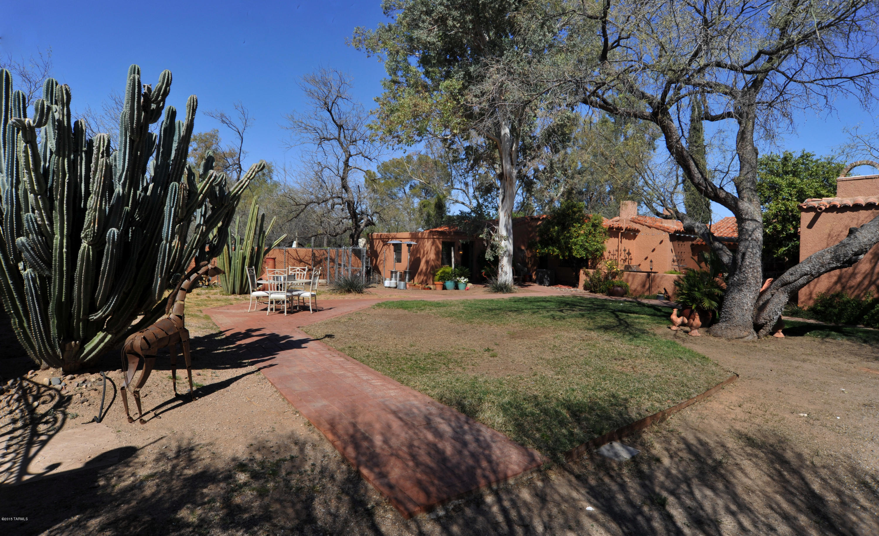Colonia Solana - Residential