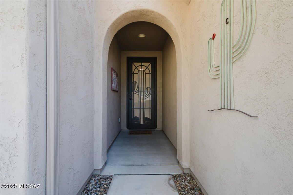 1110 N Broken Hills Drive