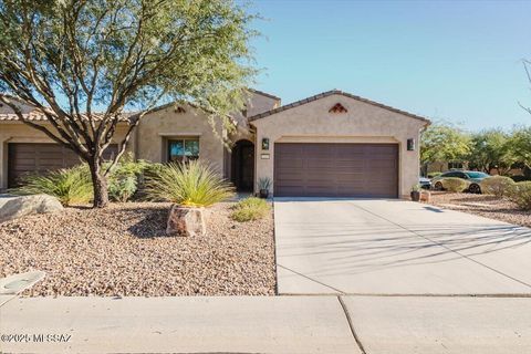 1110 N Broken Hills Drive Green Valley AZ 85614