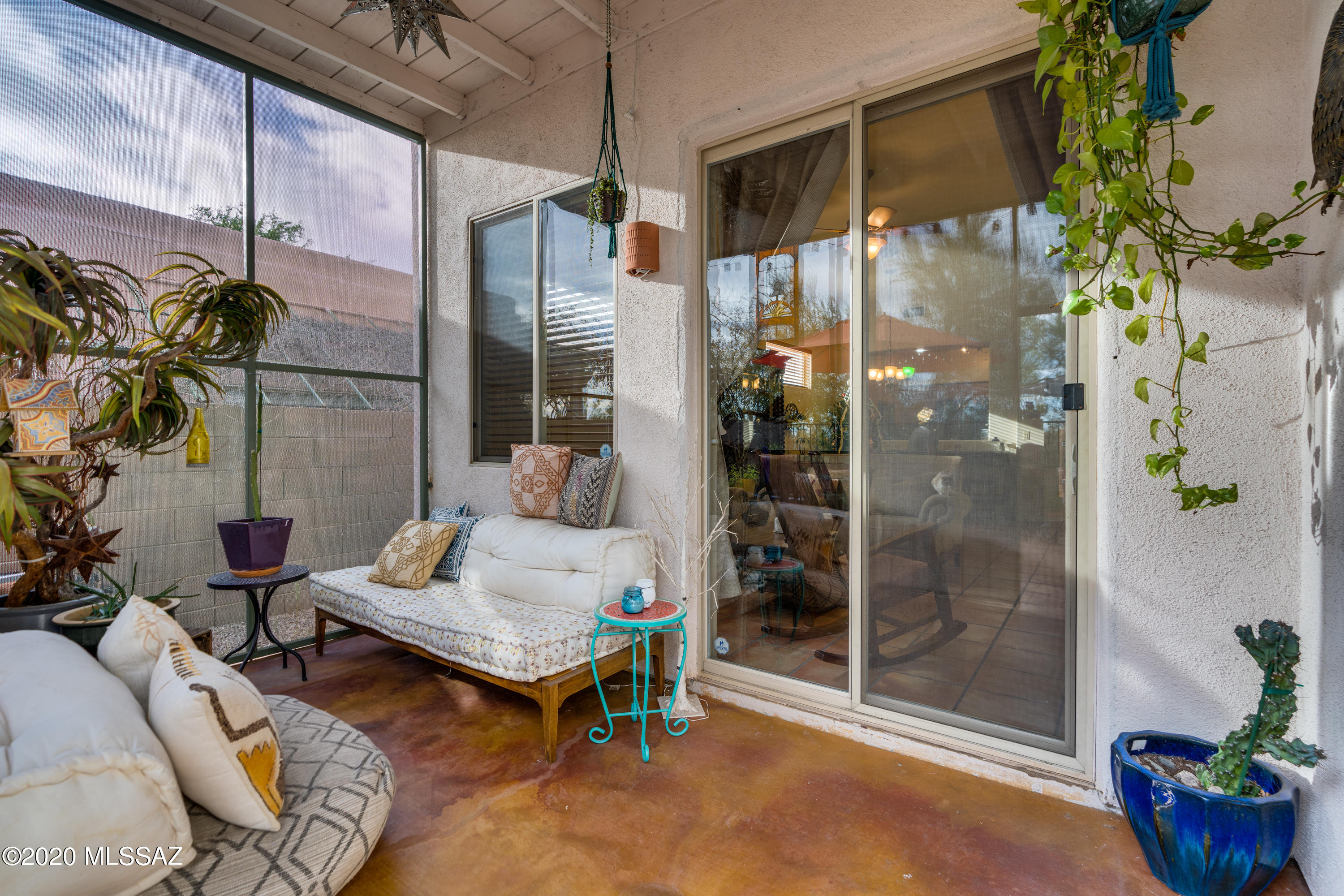 Rancho Lomas (1-81) - Residential
