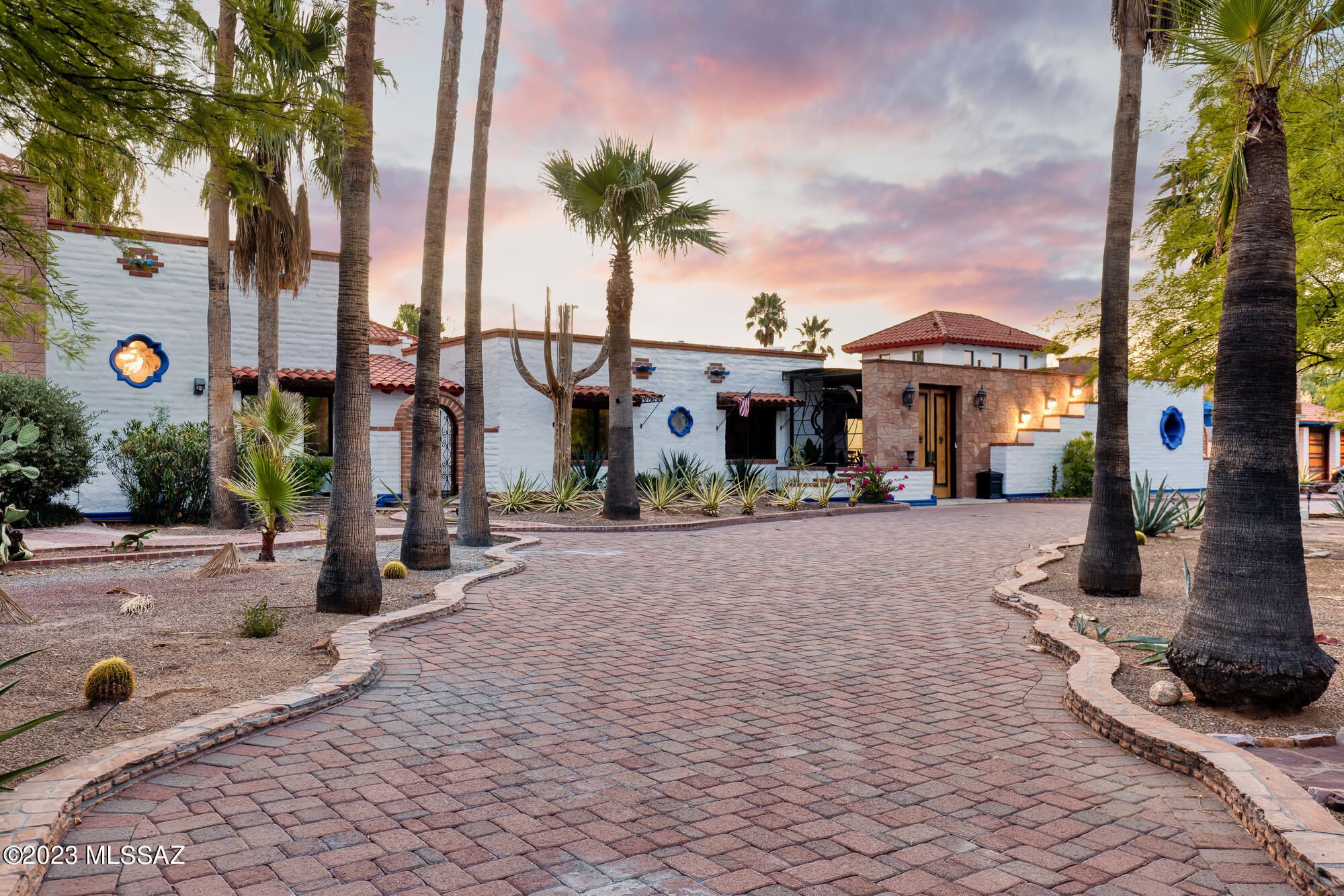 Casas Adobes Addition - Residential