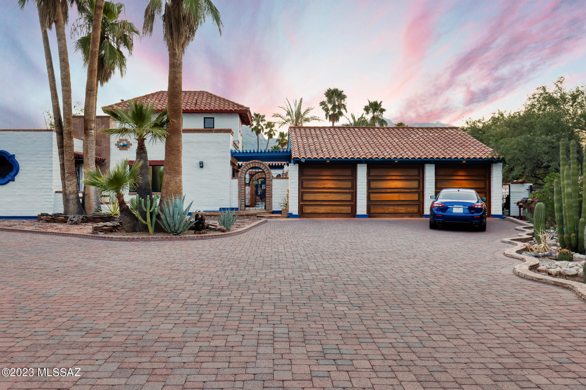 Casas Adobes Addition - Residential