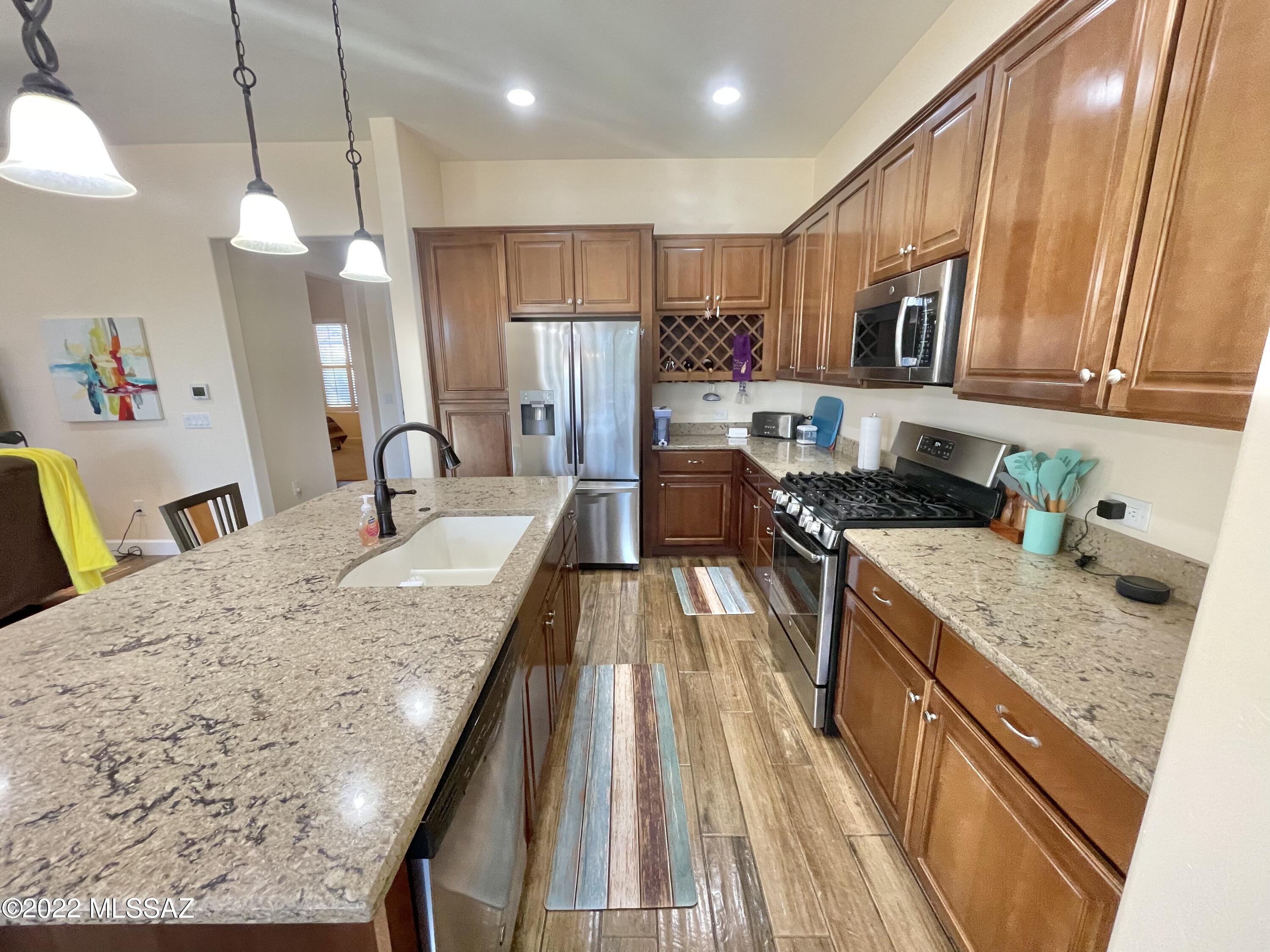 Saddlebrooke Ranch - Residential Lease