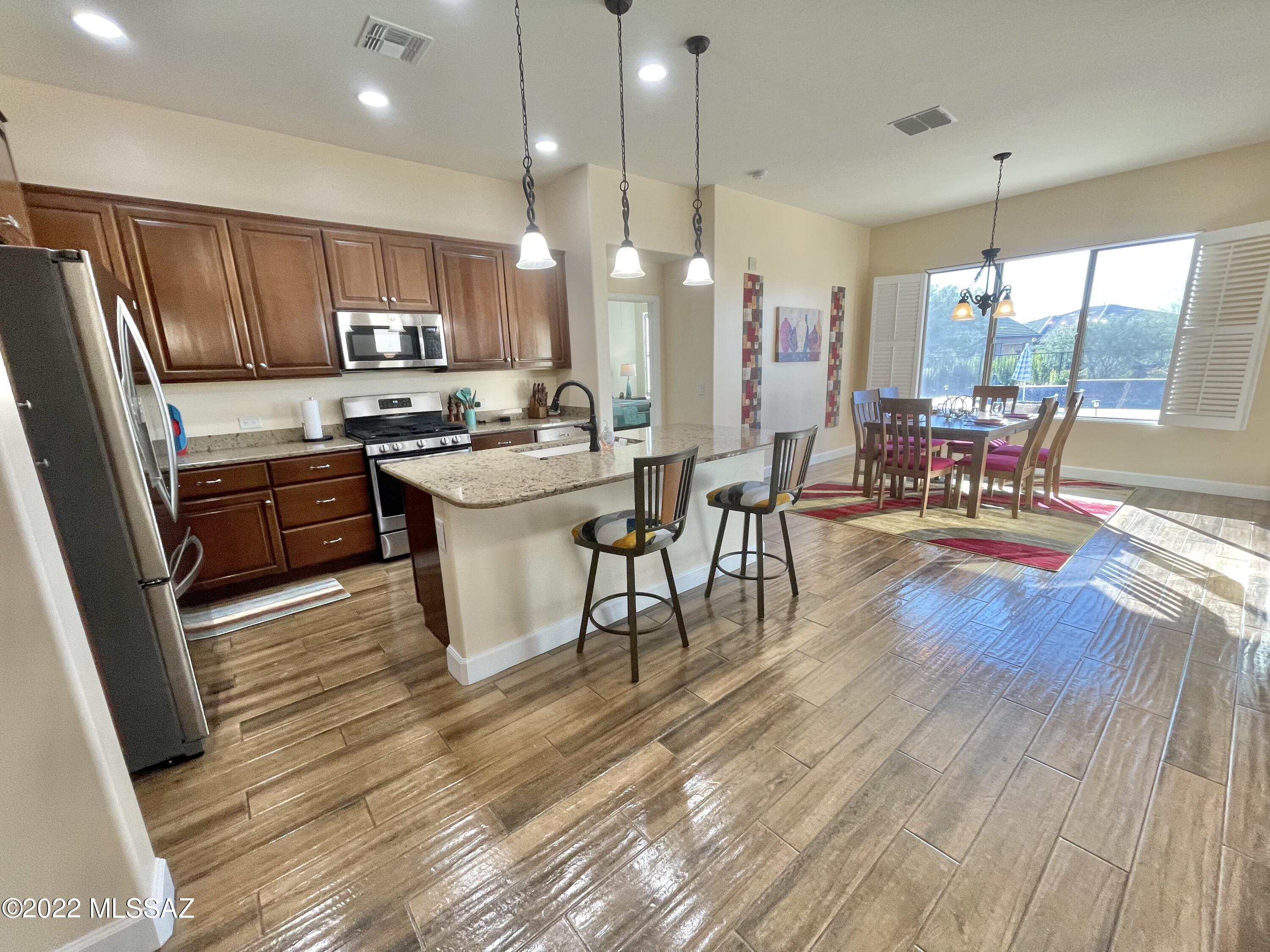 Saddlebrooke Ranch - Residential Lease