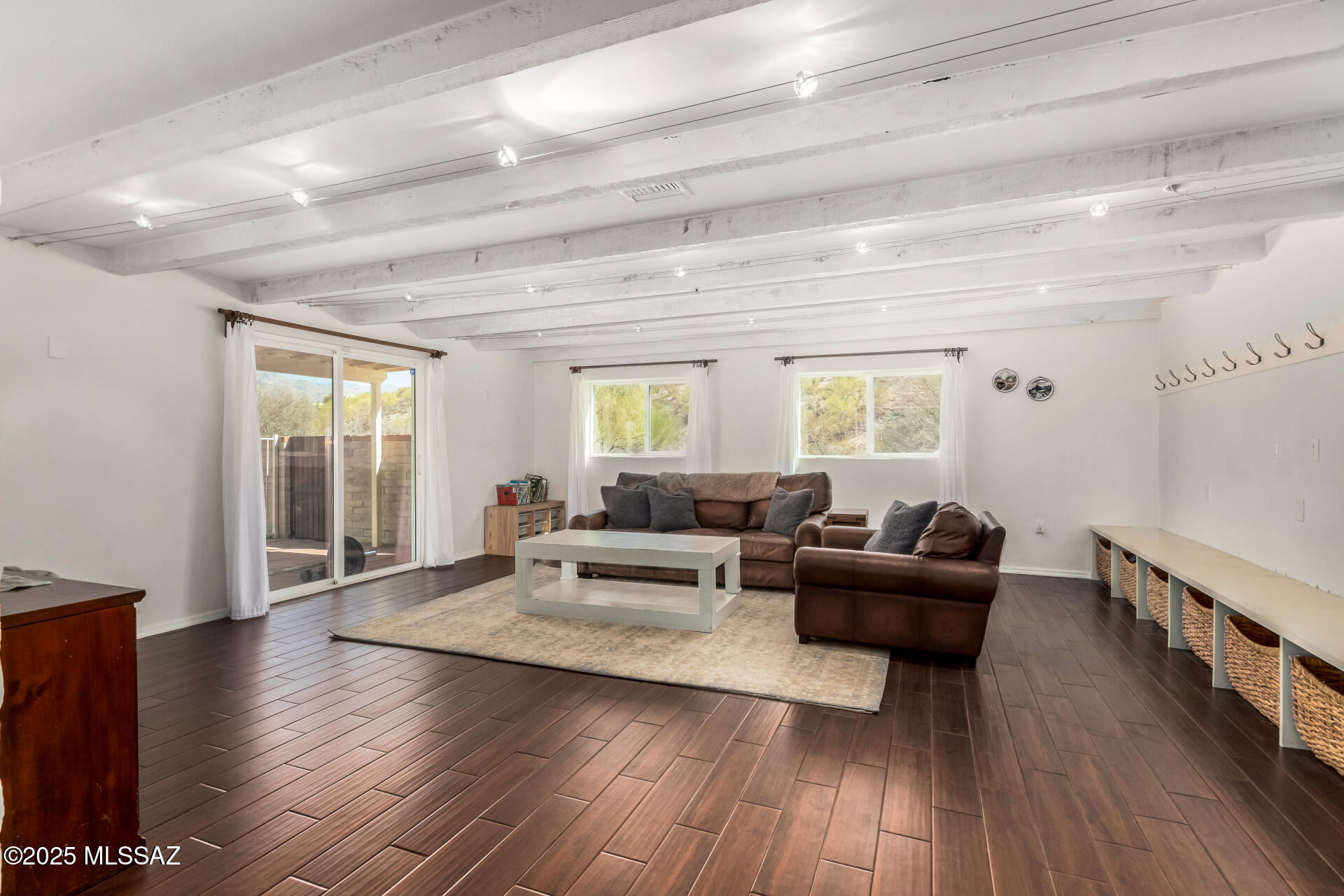 La Buena Vida Estates (1-37) - Residential