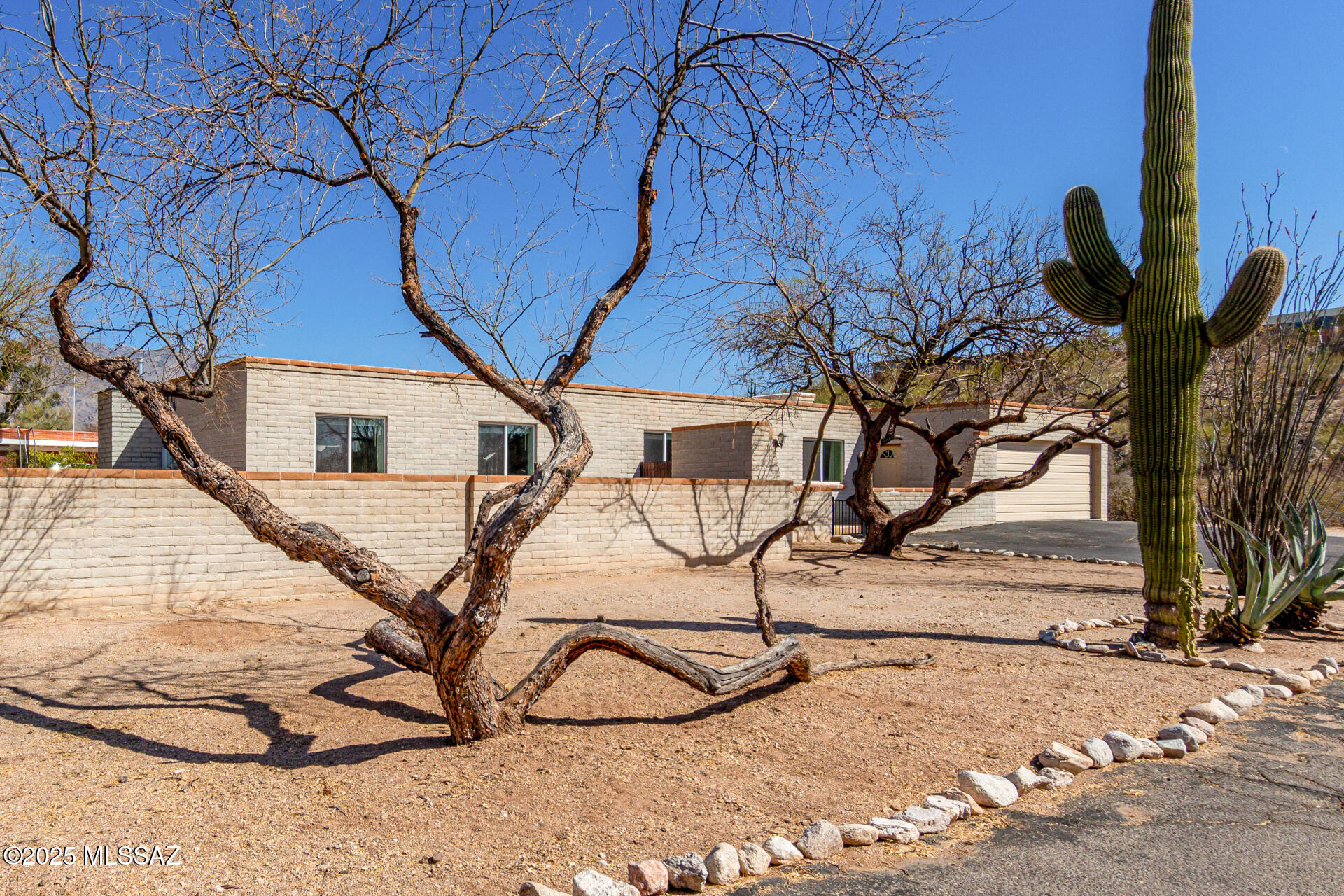 La Buena Vida Estates (1-37) - Residential