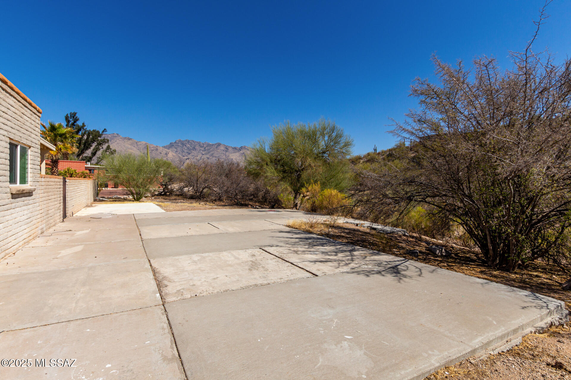 La Buena Vida Estates (1-37) - Residential