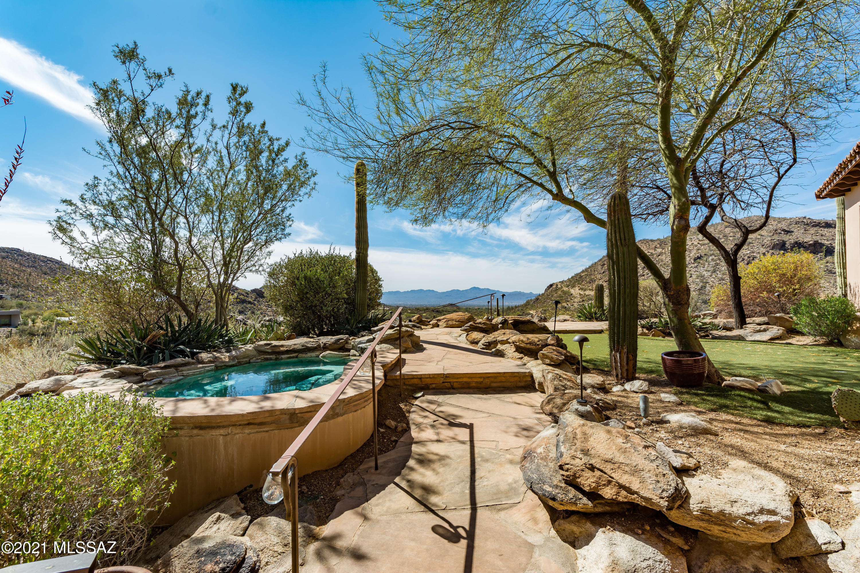 Canyon Pass At Dove Mountain - Residential
