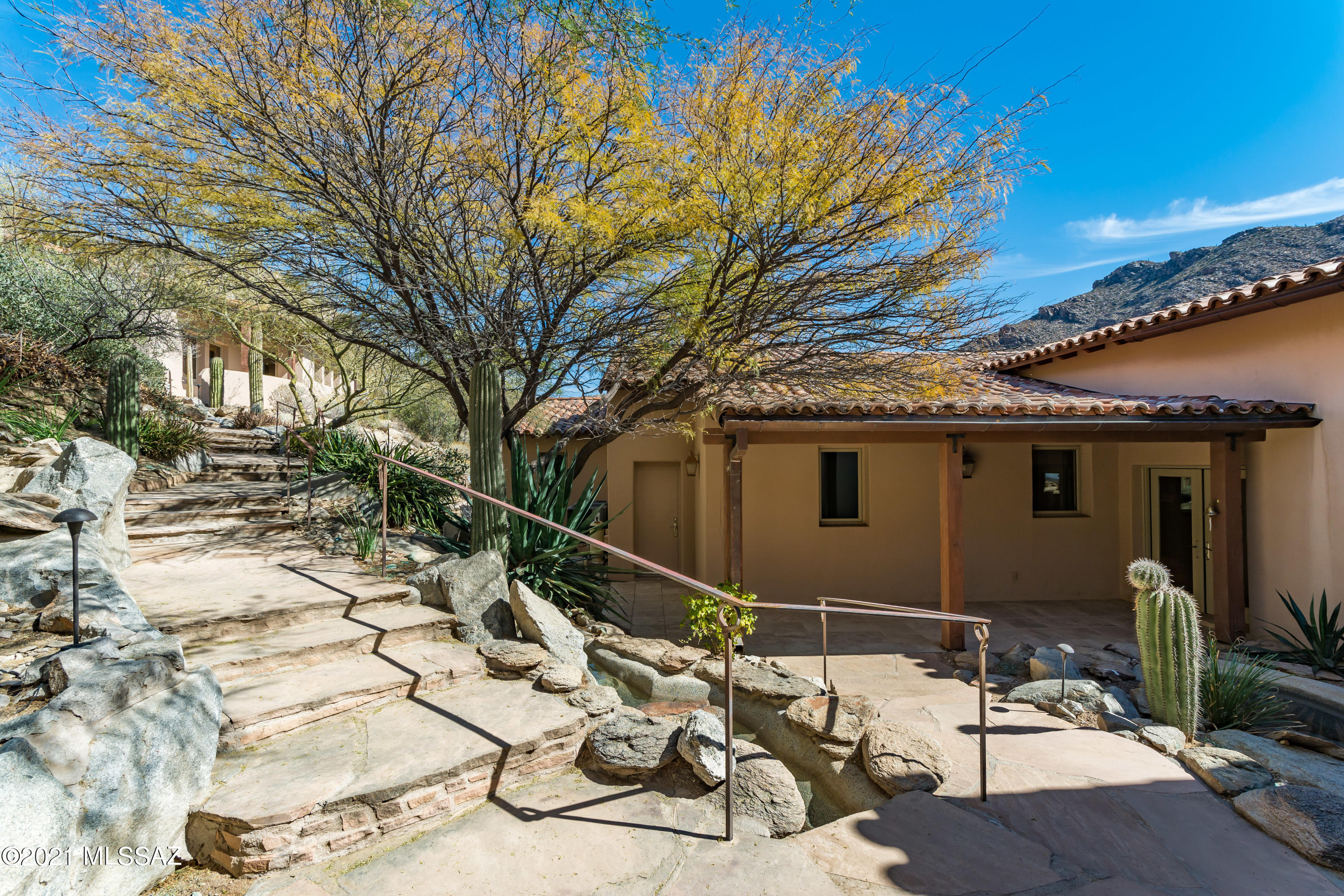 Canyon Pass At Dove Mountain - Residential