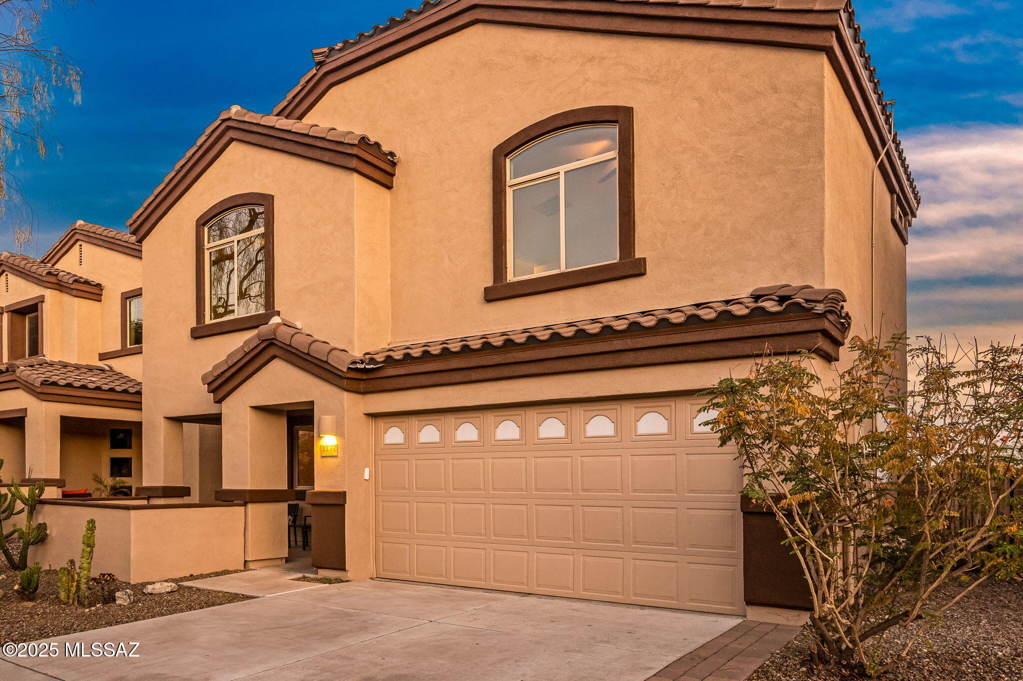 1277 W Cherasco Way