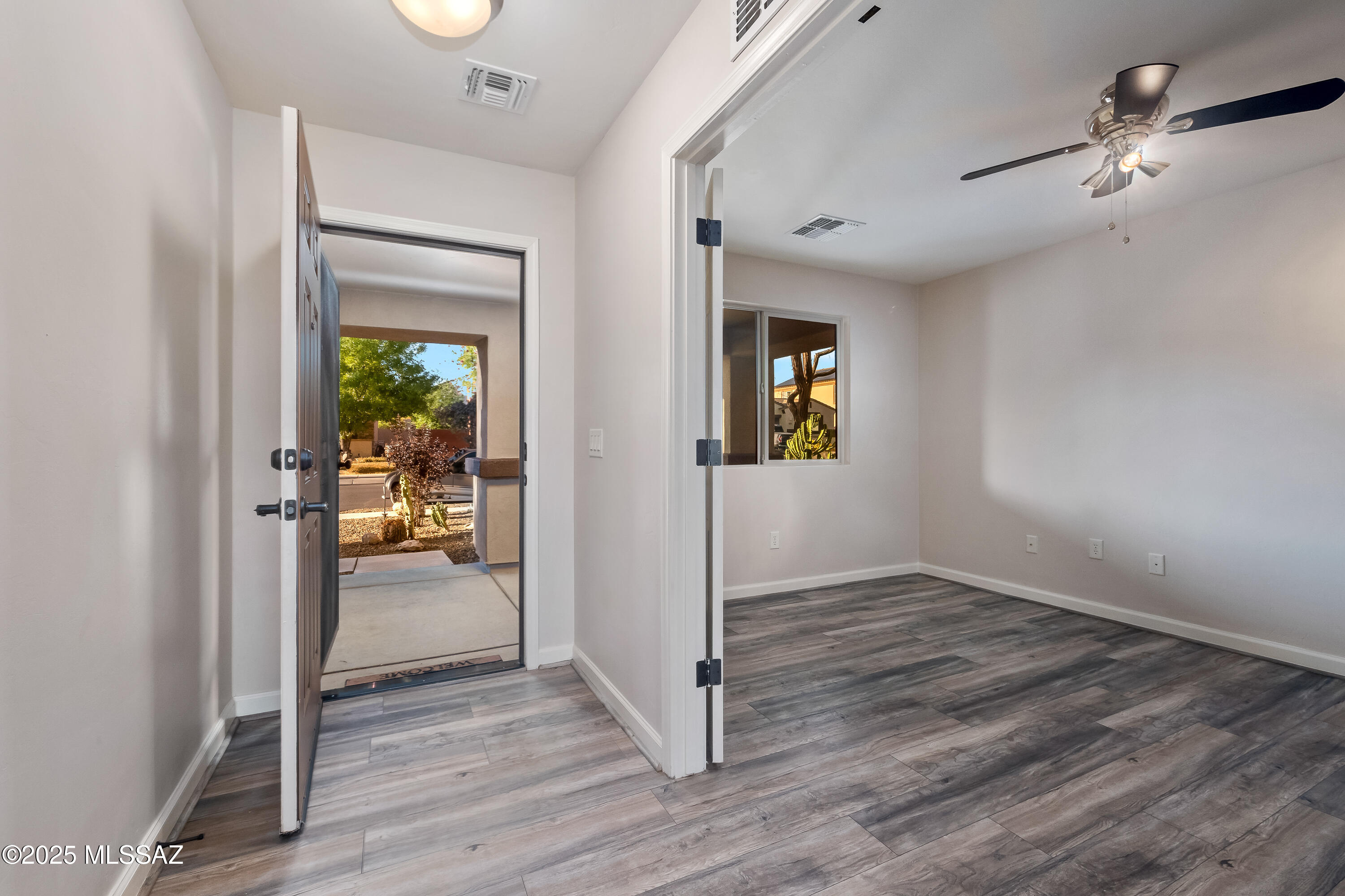 1277 W Cherasco Way