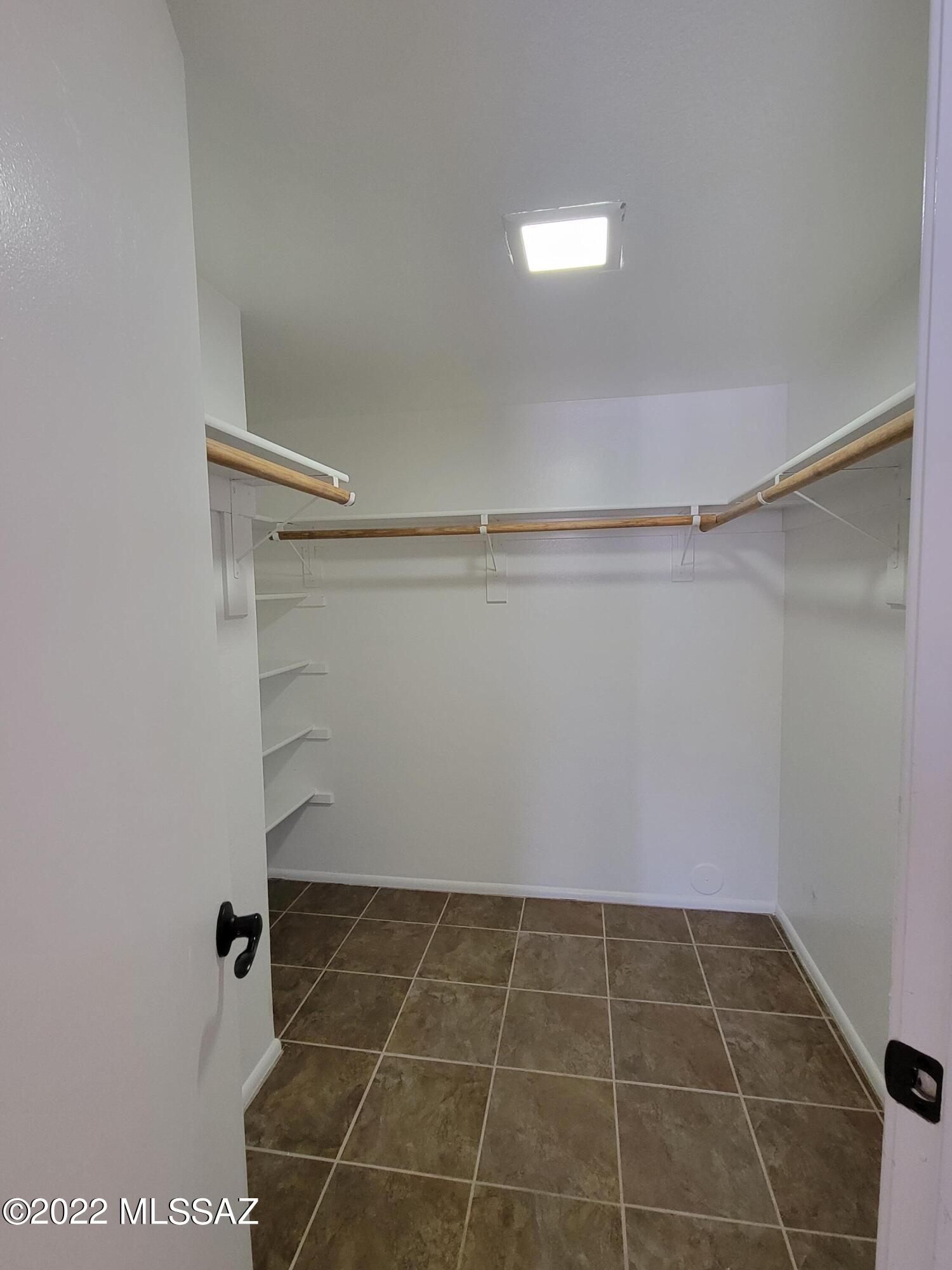 Mountain View Terrace(1-117) - Residential Lease