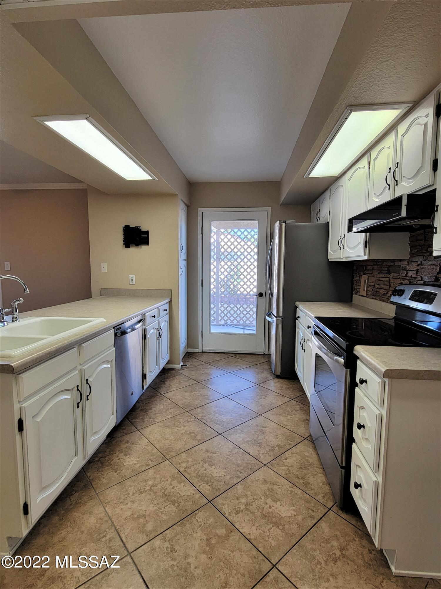 Mountain View Terrace(1-117) - Residential Lease