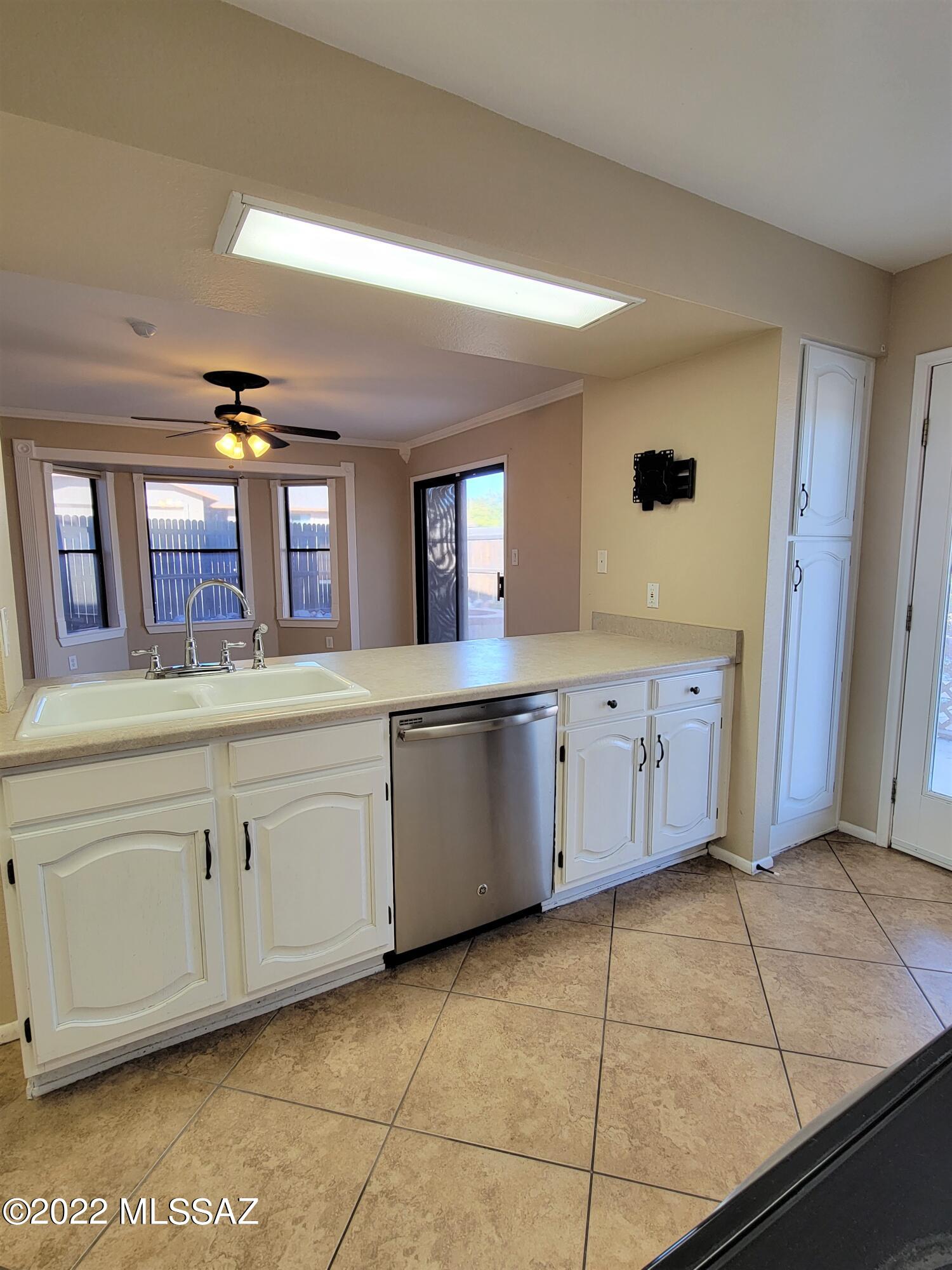 Mountain View Terrace(1-117) - Residential Lease