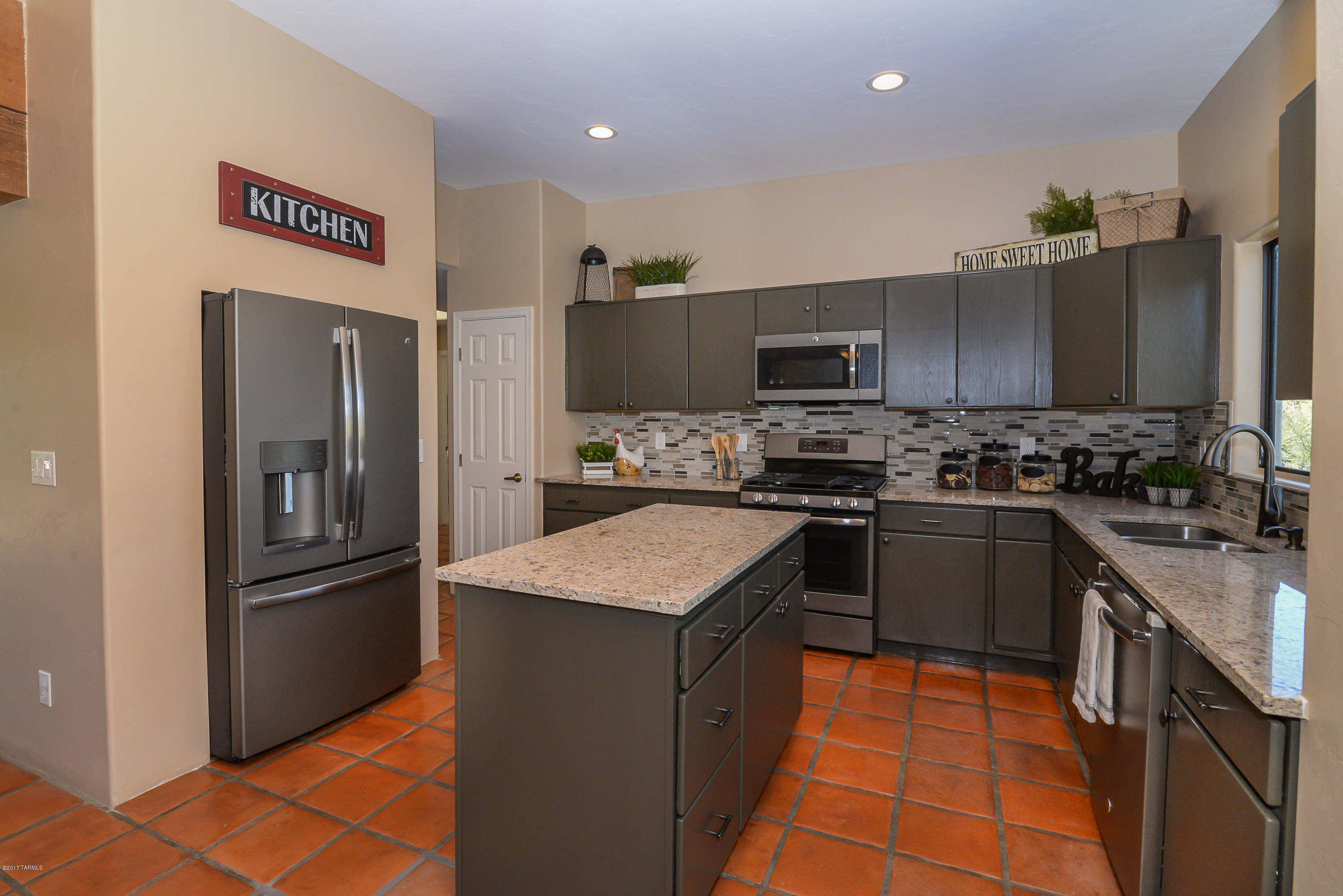 River House Canyon Estates (1-17) - Residential