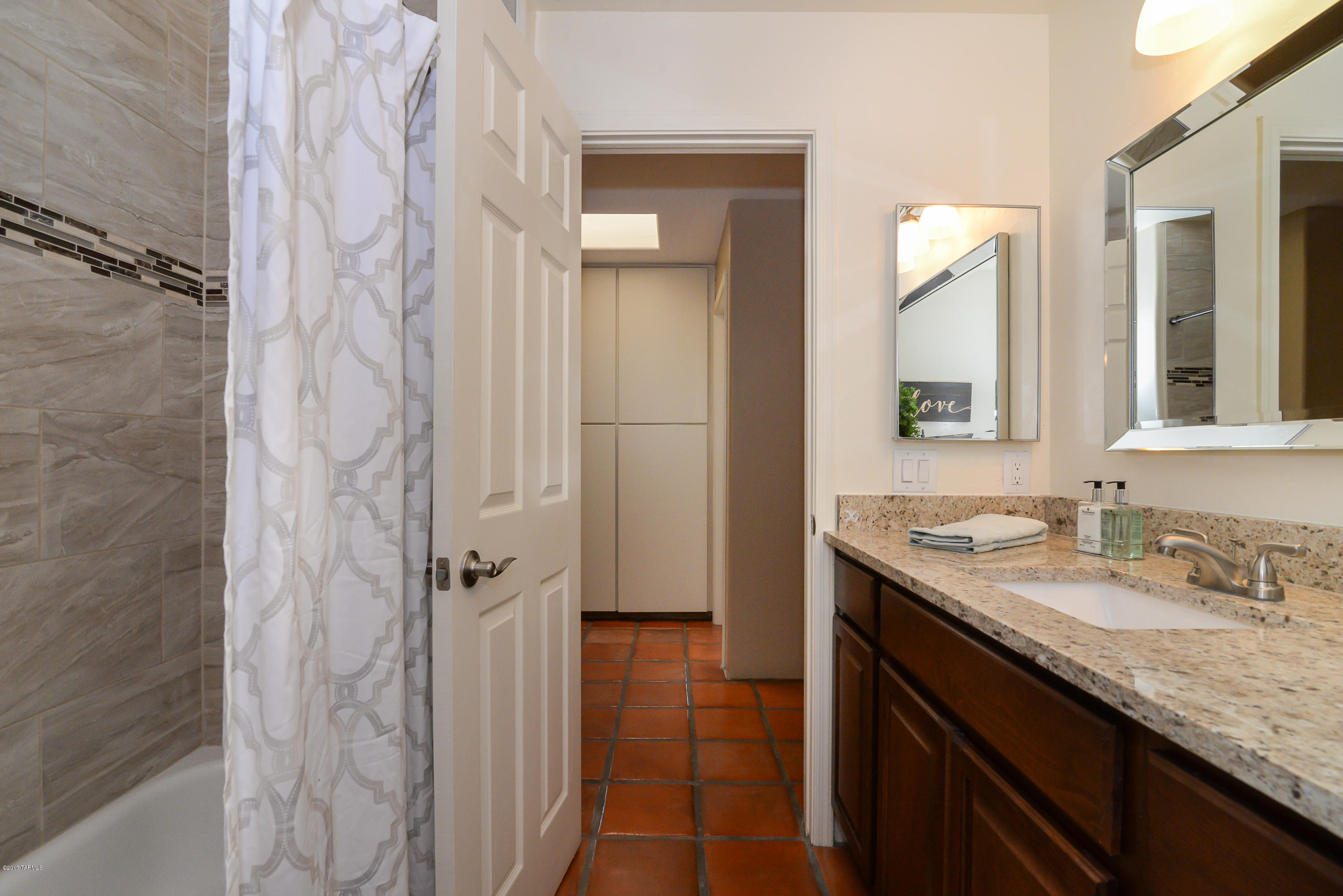 River House Canyon Estates (1-17) - Residential