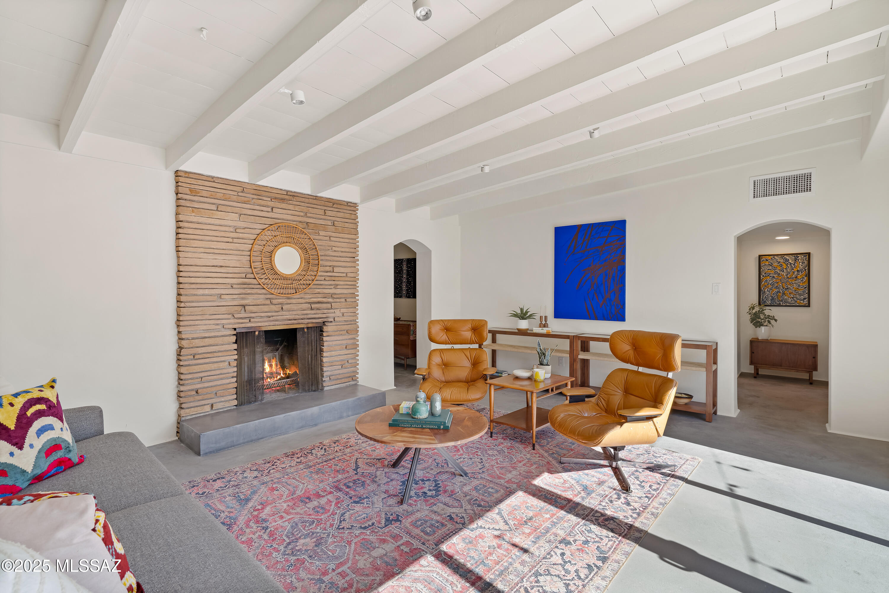 2215 E Juanita Street