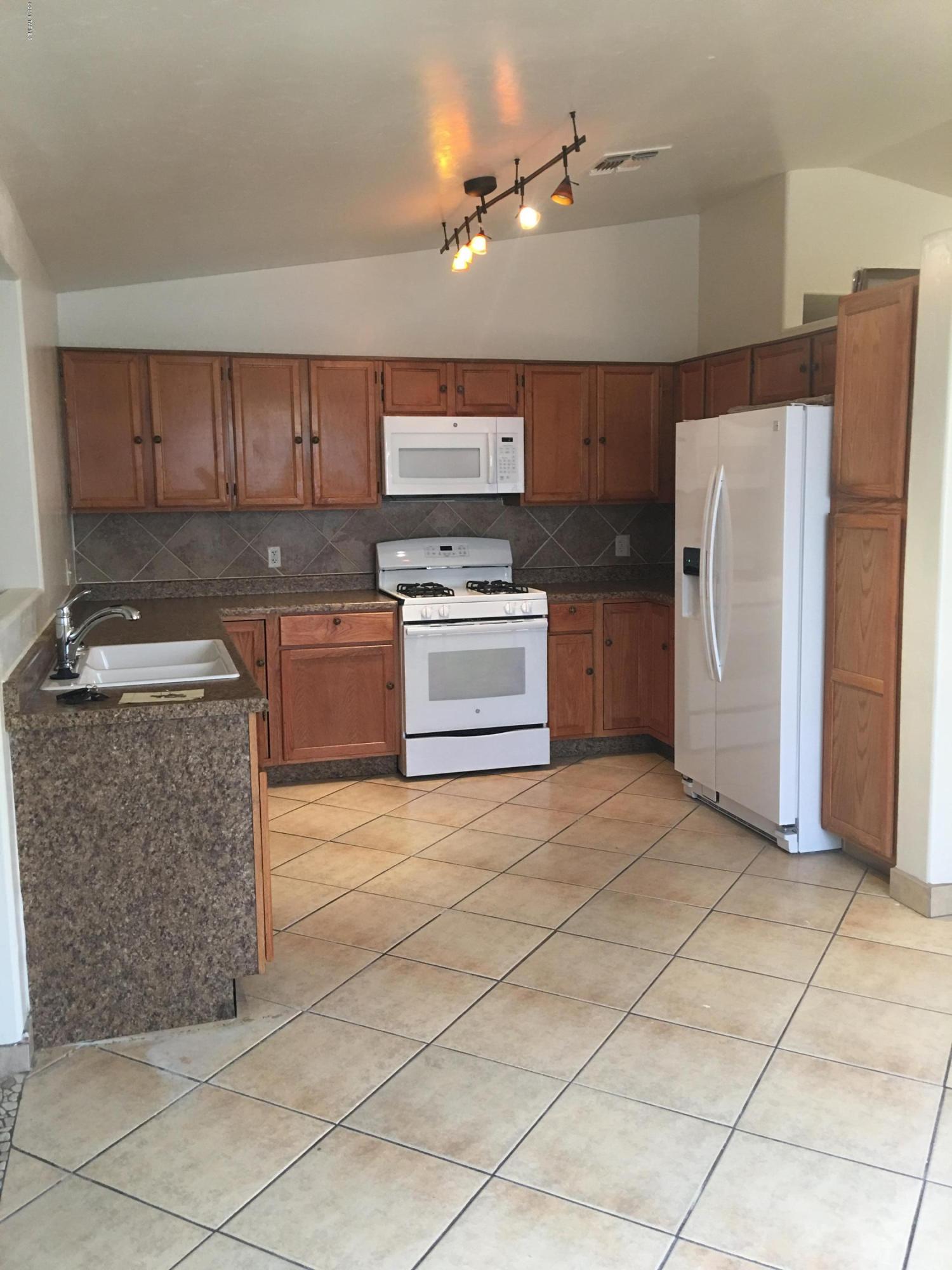 Oak Tree At Midvale (741-951) - Residential Lease