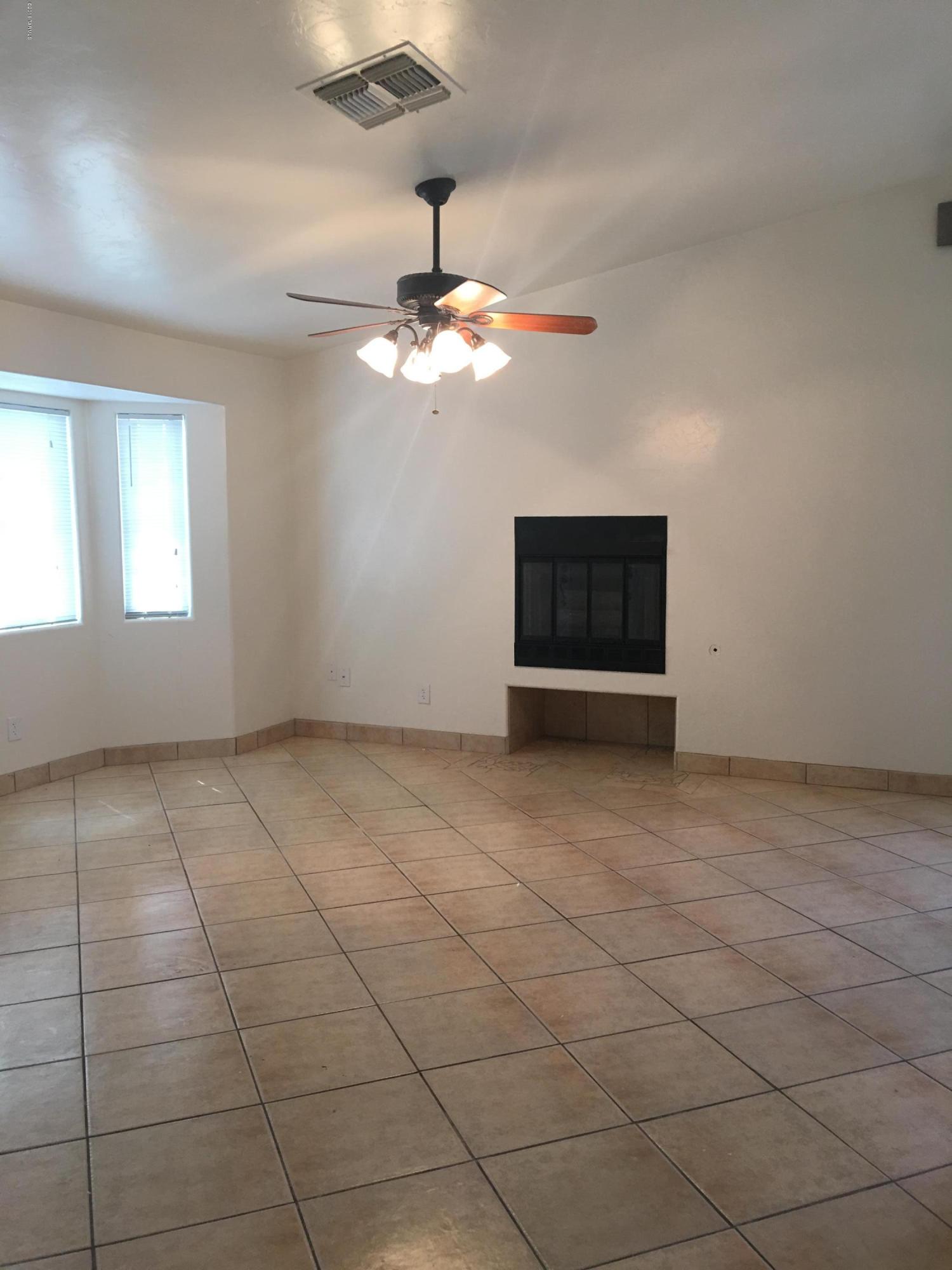 Oak Tree At Midvale (741-951) - Residential Lease