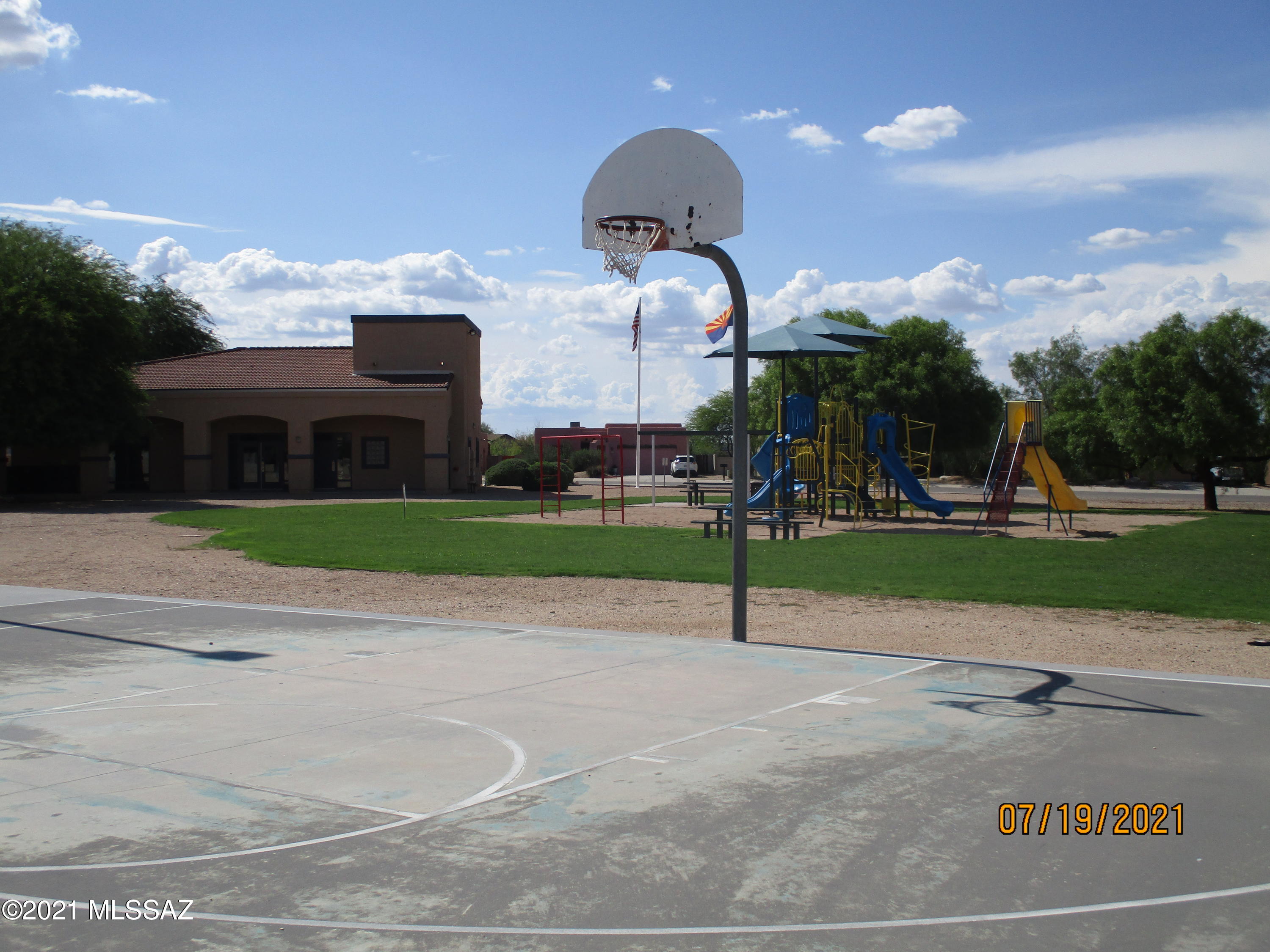 Vista Montana Estates - Residential Lease