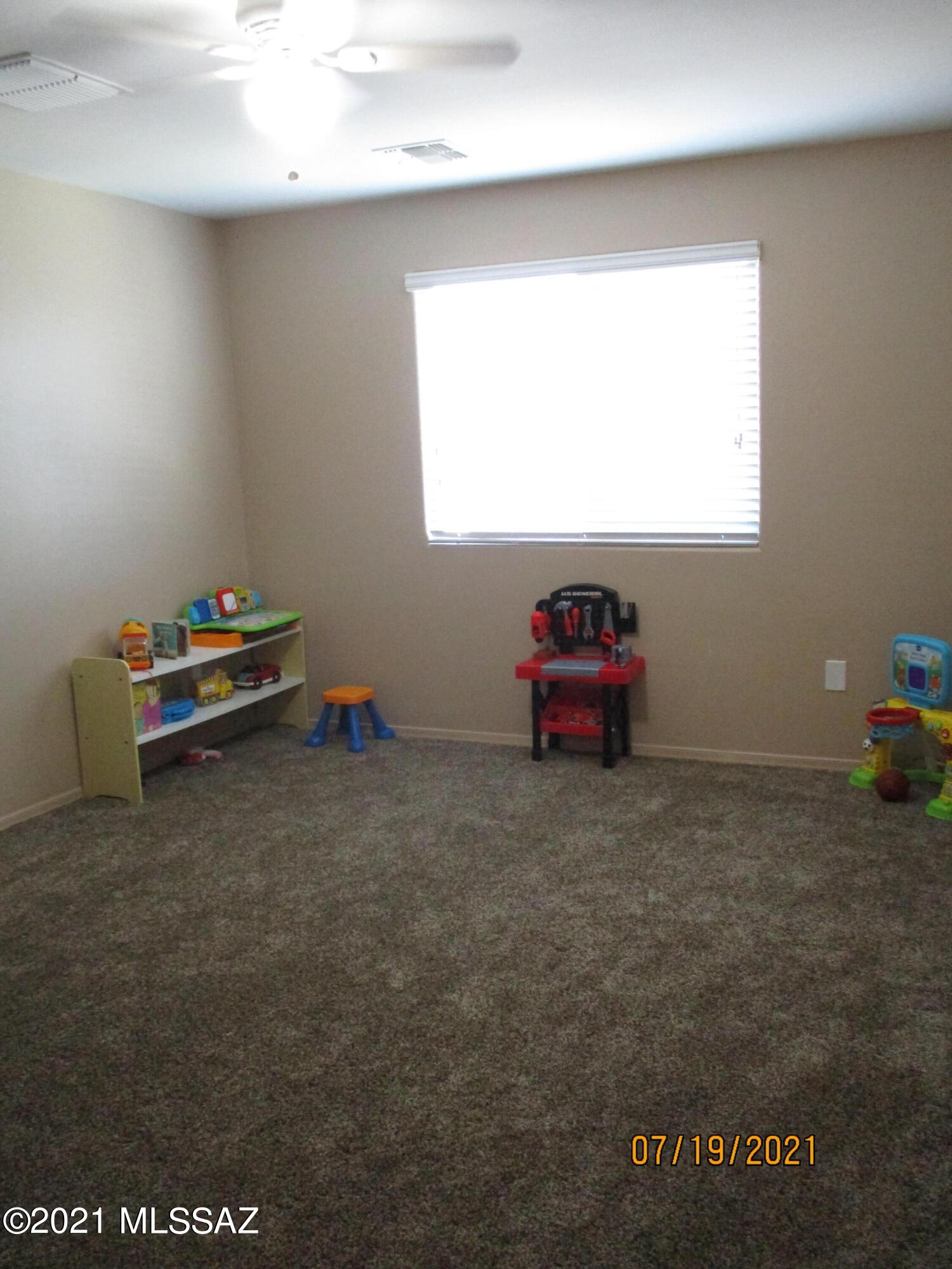 Vista Montana Estates - Residential Lease