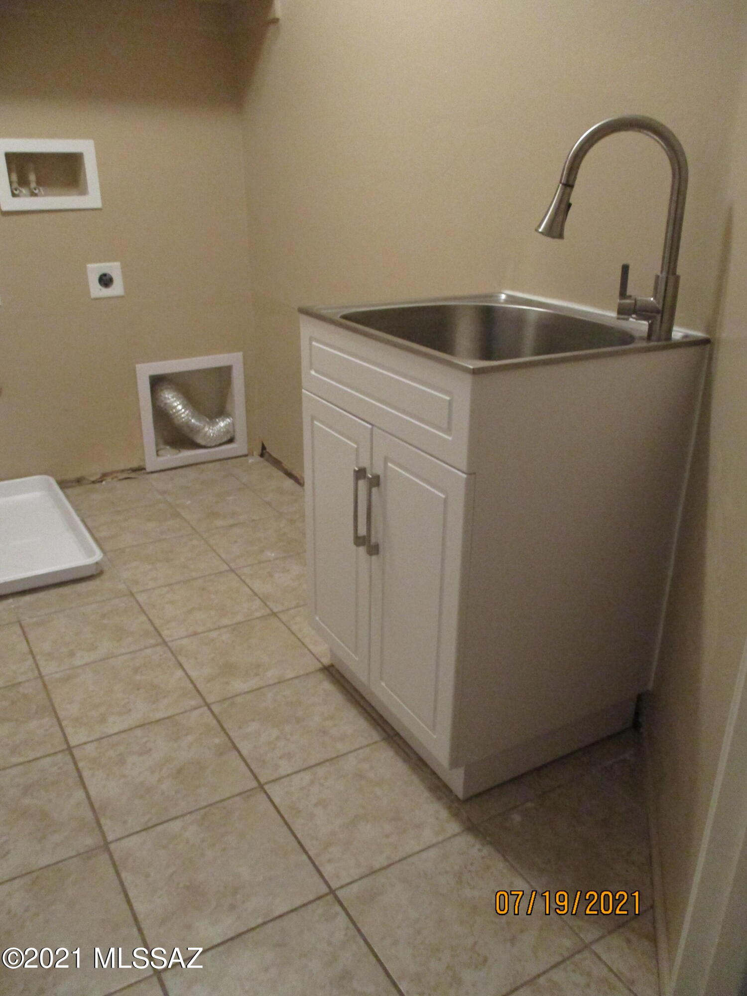 Vista Montana Estates - Residential Lease