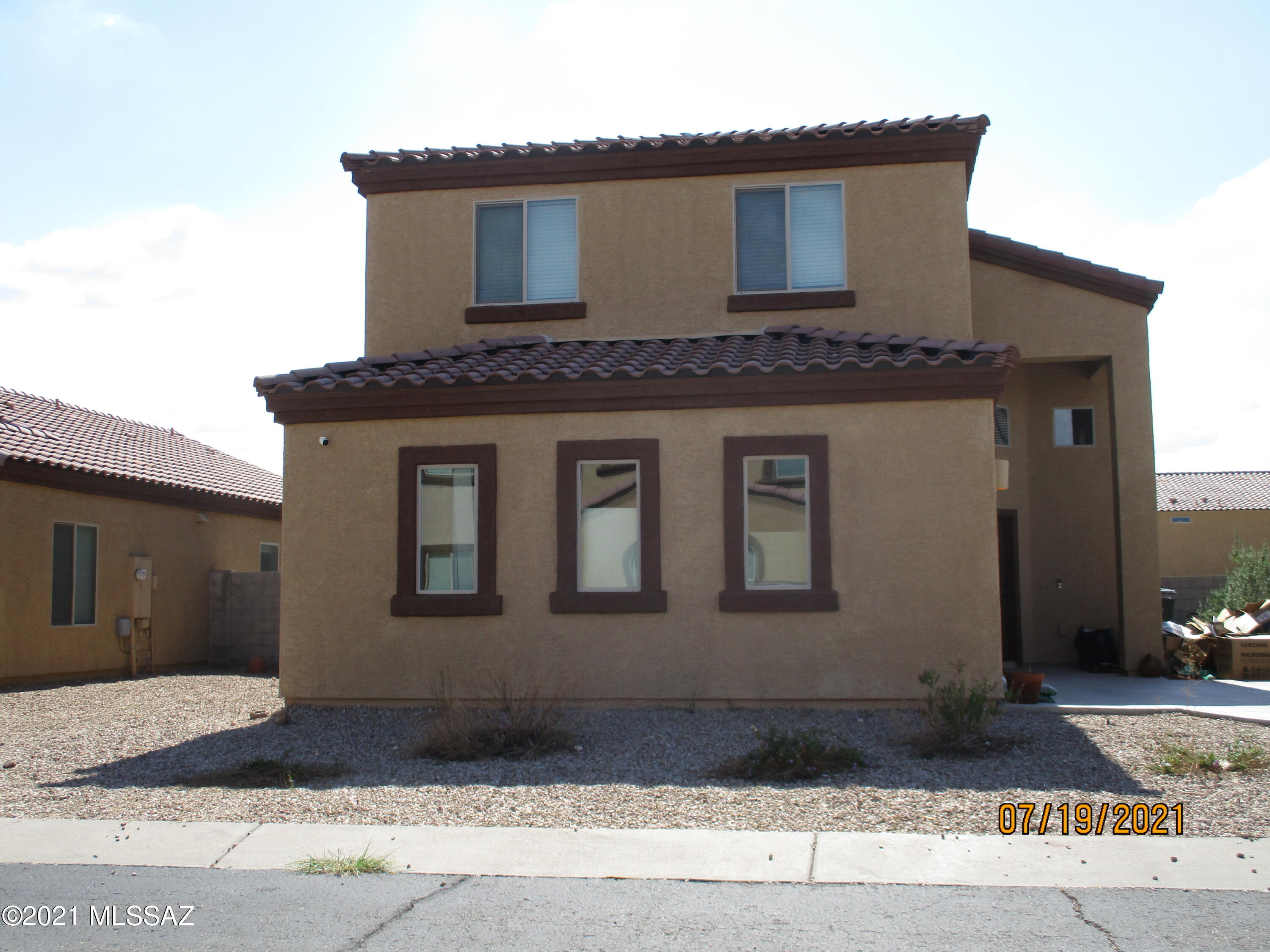 Vista Montana Estates - Residential Lease