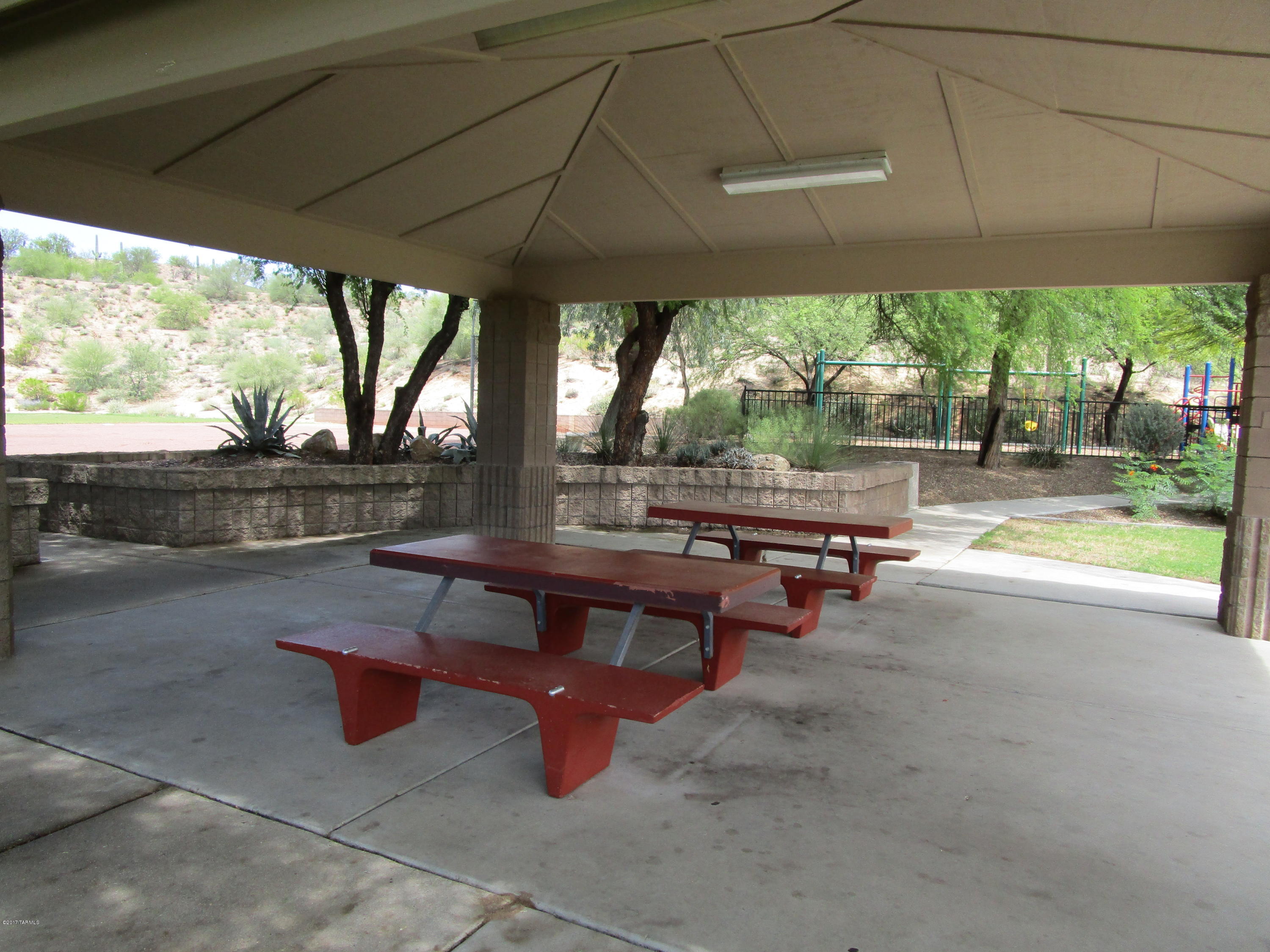 Bluffs (The) 2 - Residential