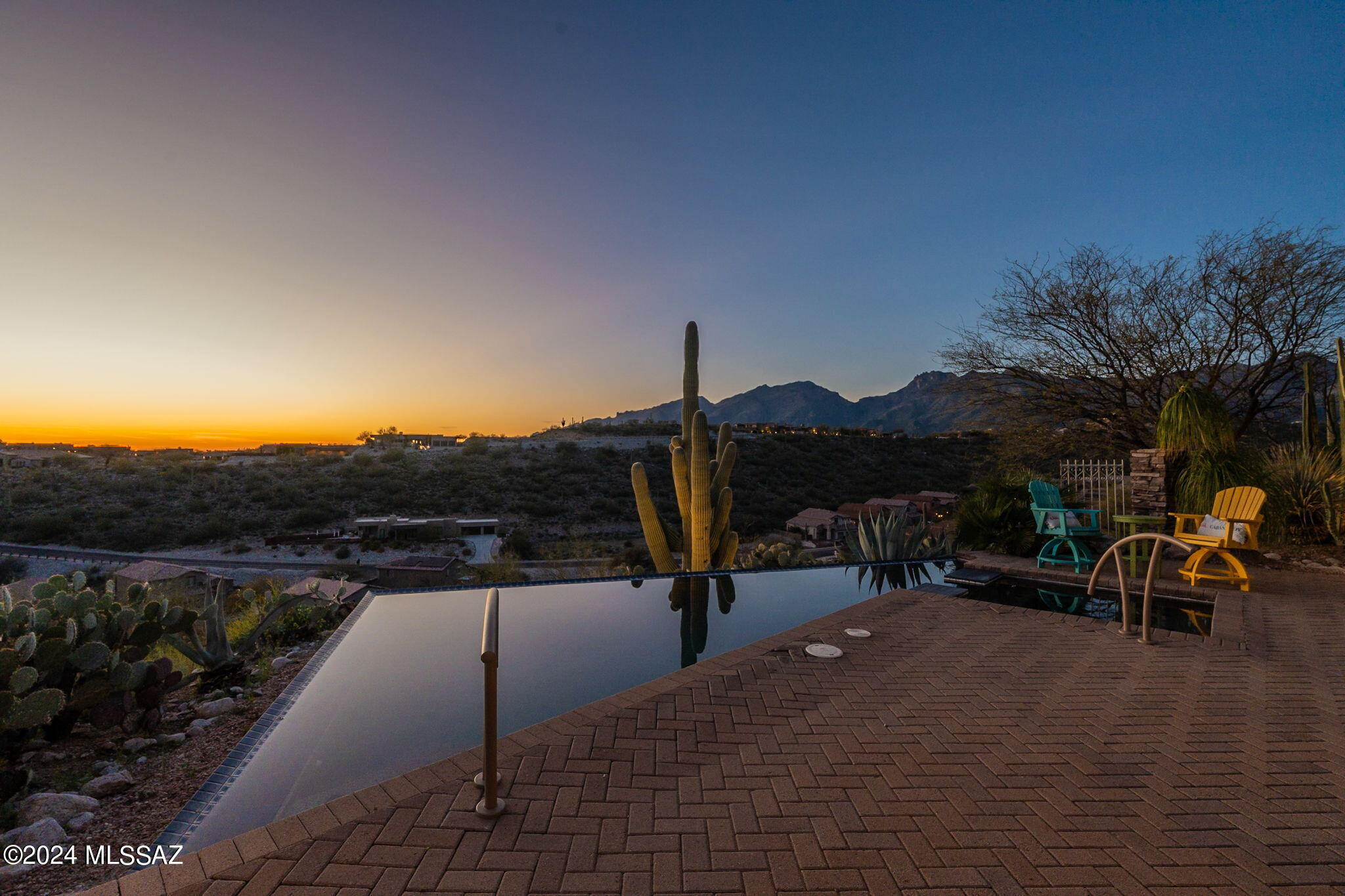 Sabino Mountain (1-290) - Residential