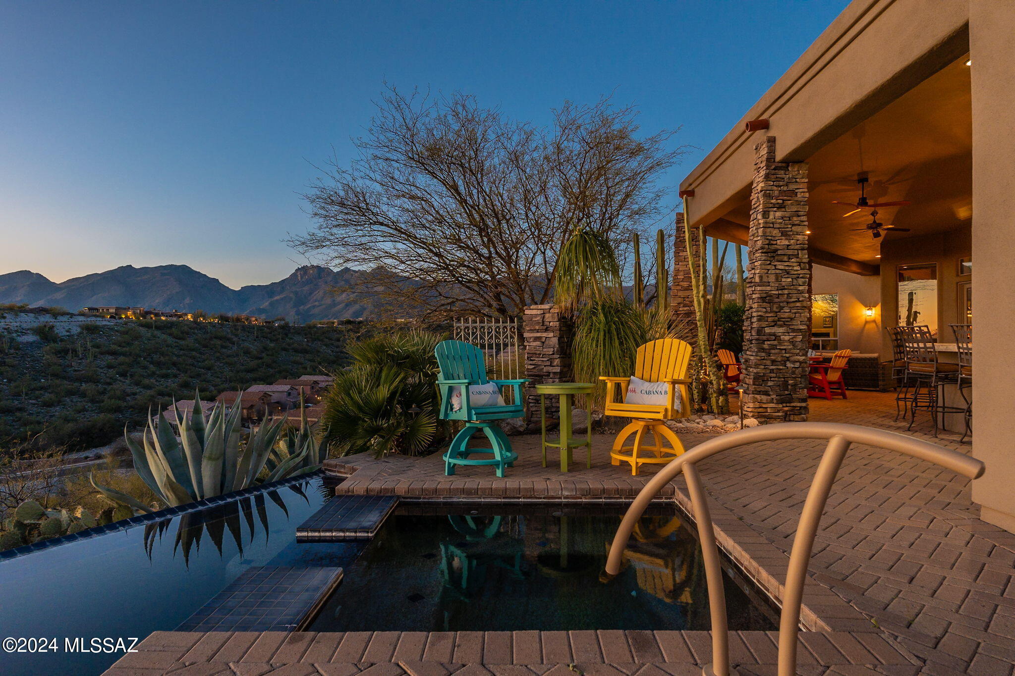 Sabino Mountain (1-290) - Residential