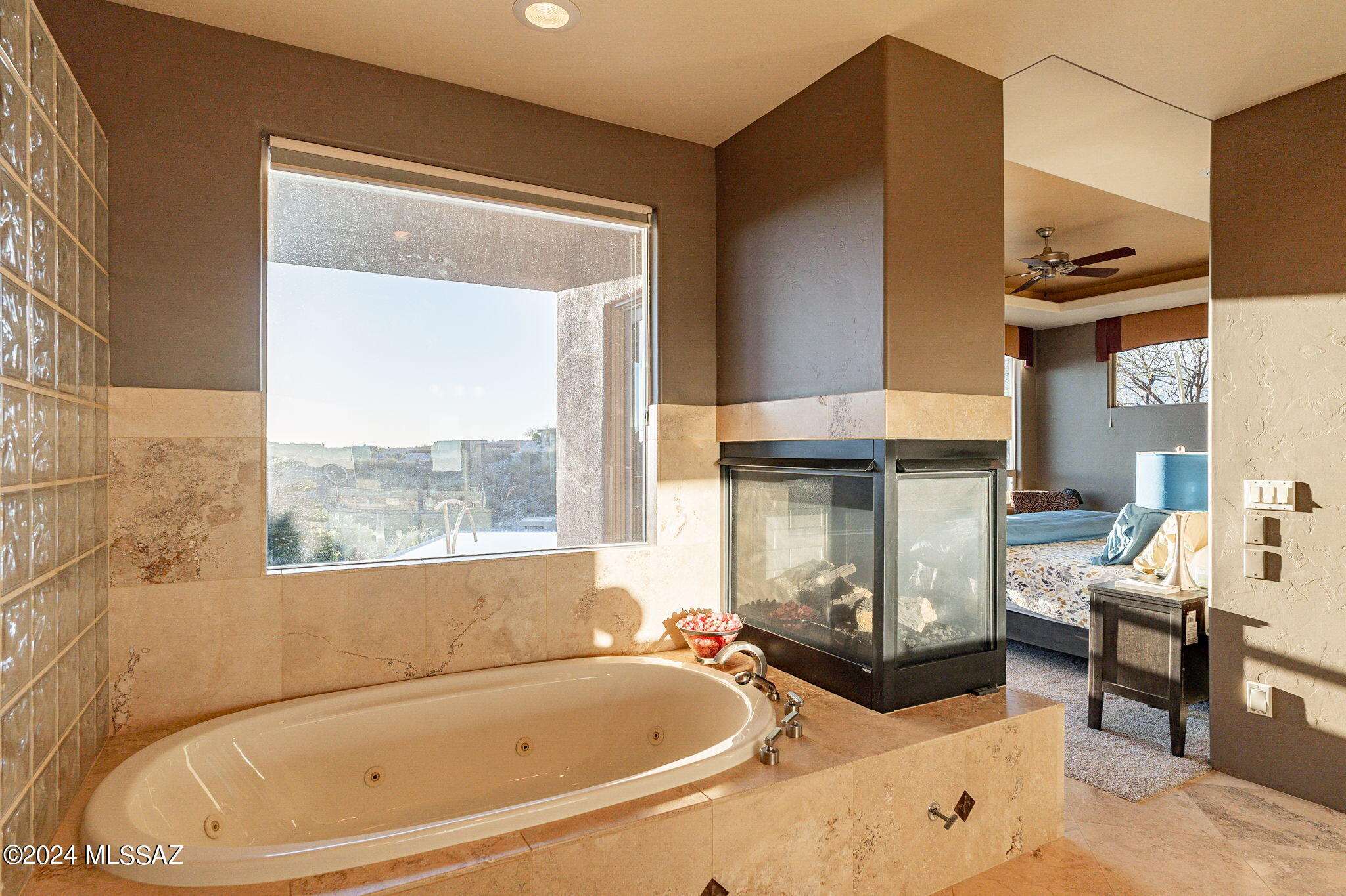 Sabino Mountain (1-290) - Residential
