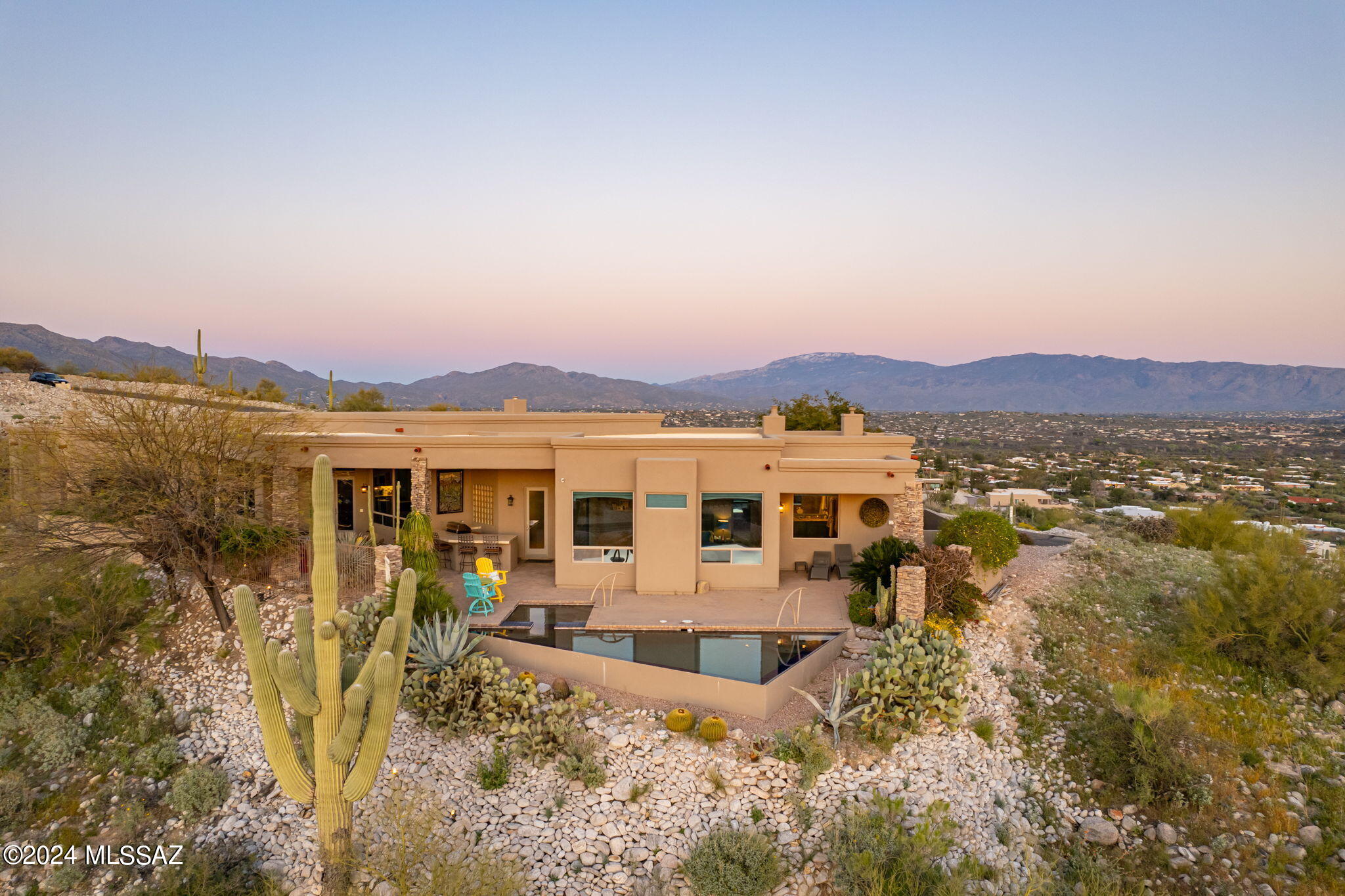 Sabino Mountain (1-290) - Residential
