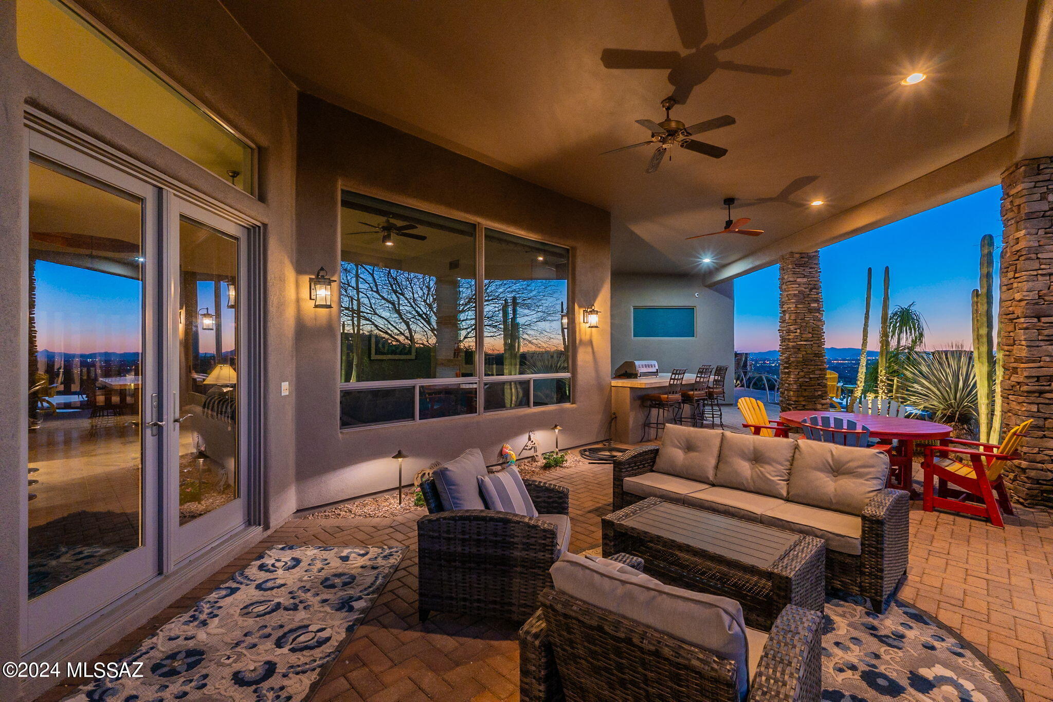 Sabino Mountain (1-290) - Residential