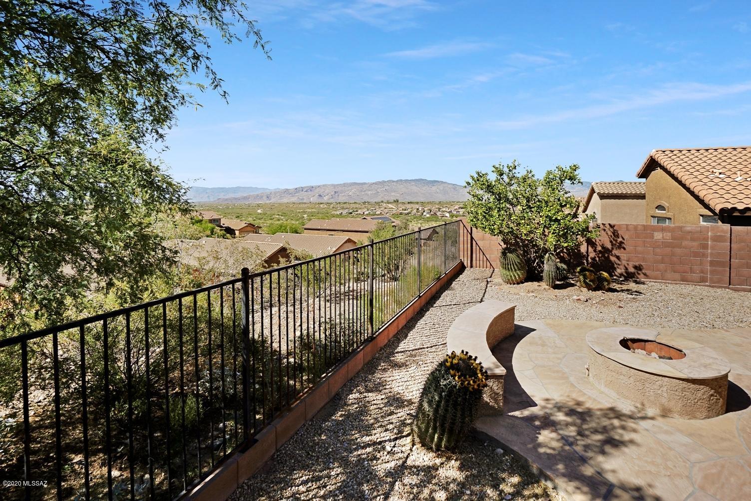 Rancho Del Lago (1-100) - Residential Lease