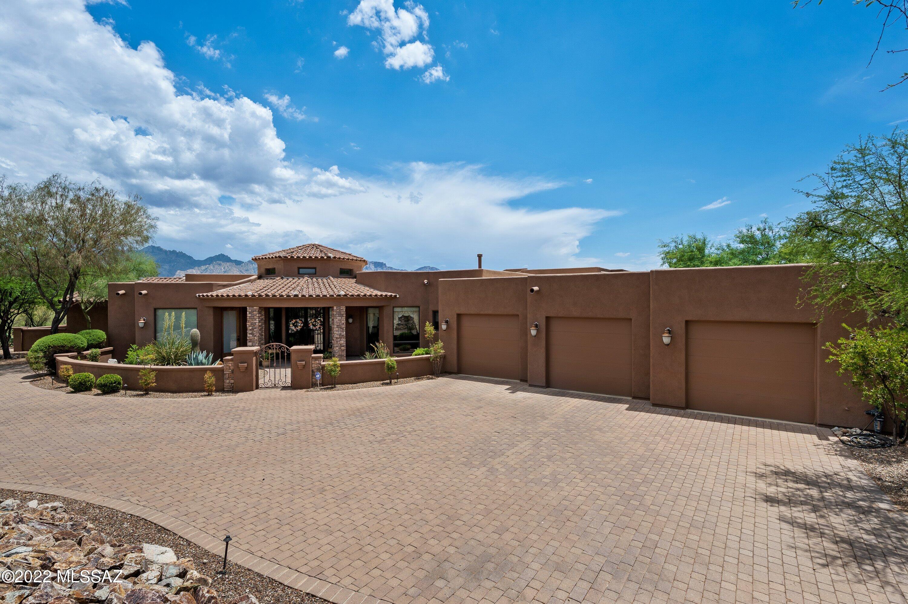 Honey Bee Ridge(The Estates At) - Residential