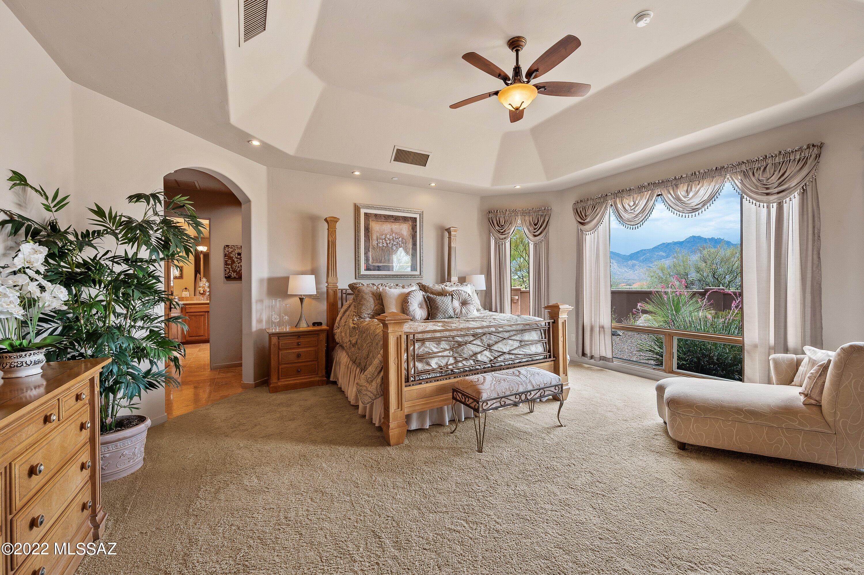 Honey Bee Ridge(The Estates At) - Residential