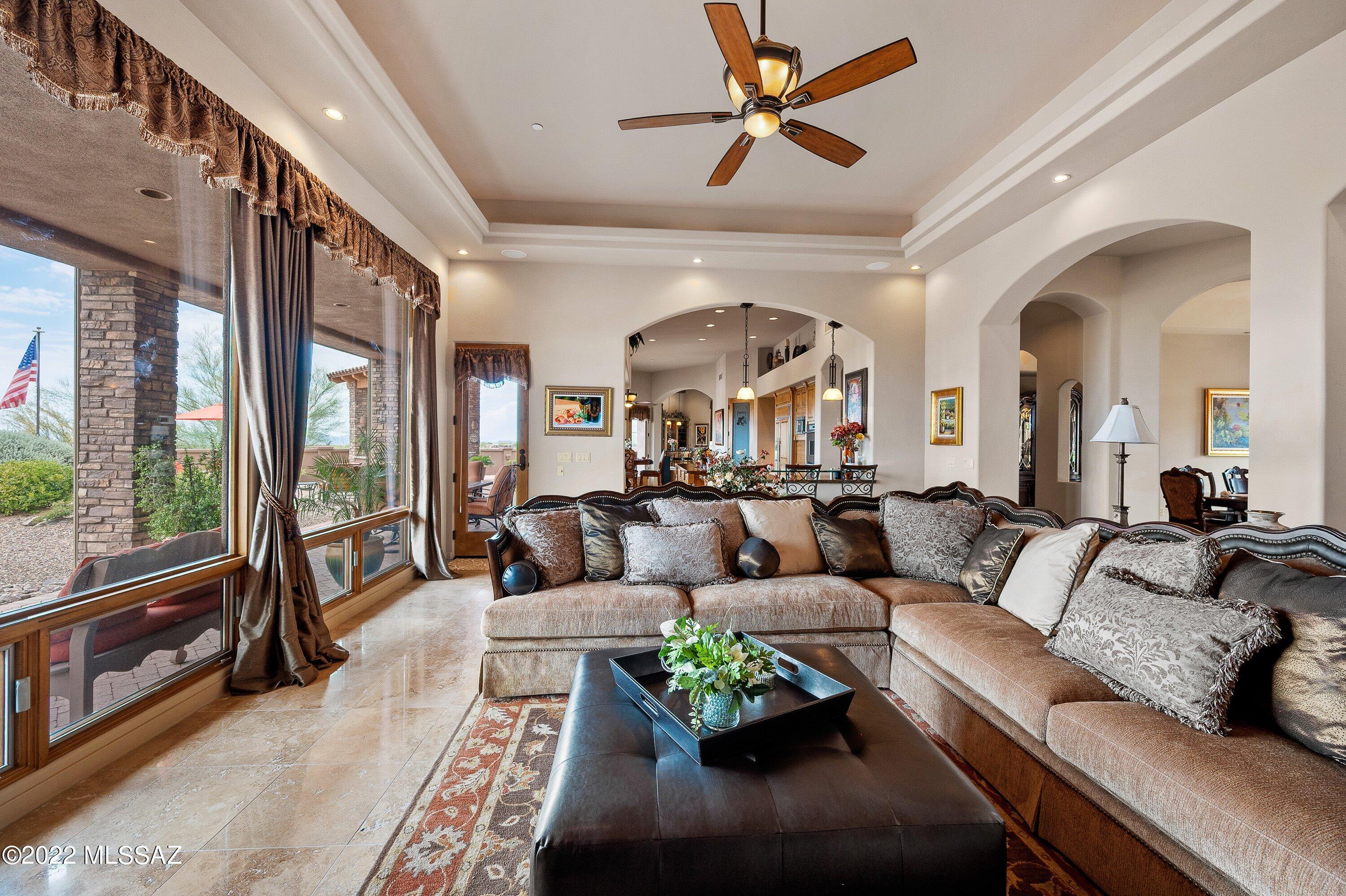 Honey Bee Ridge(The Estates At) - Residential