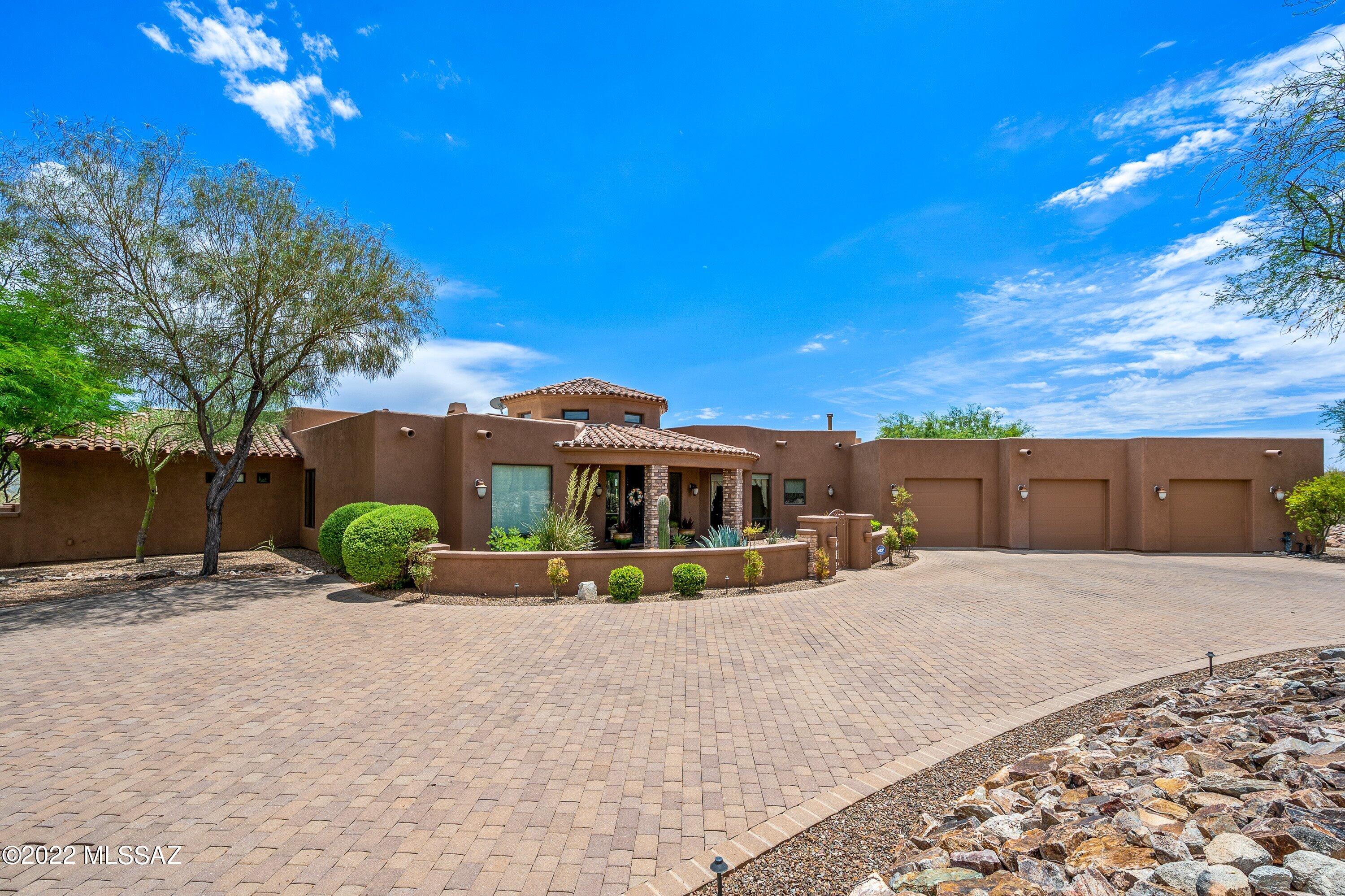 Honey Bee Ridge(The Estates At) - Residential