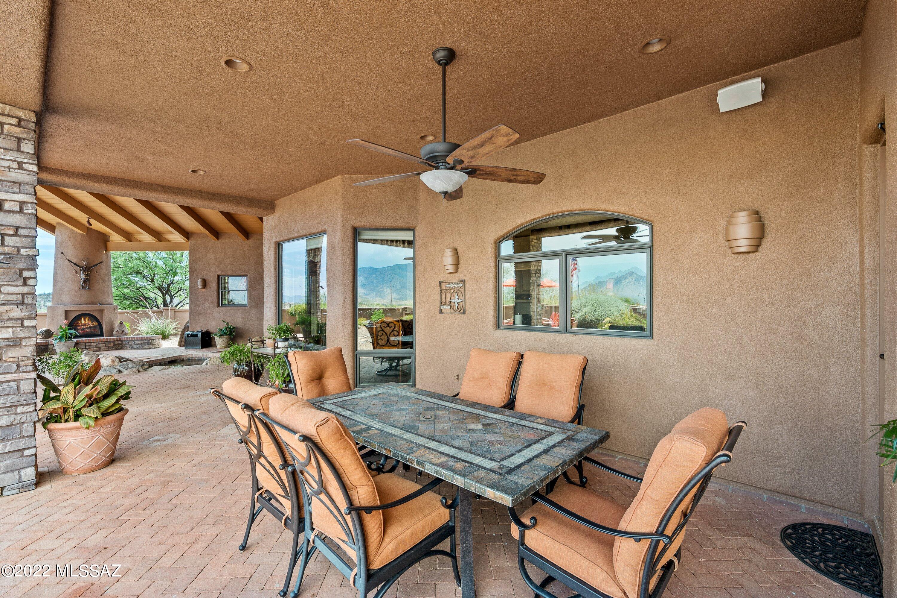 Honey Bee Ridge(The Estates At) - Residential