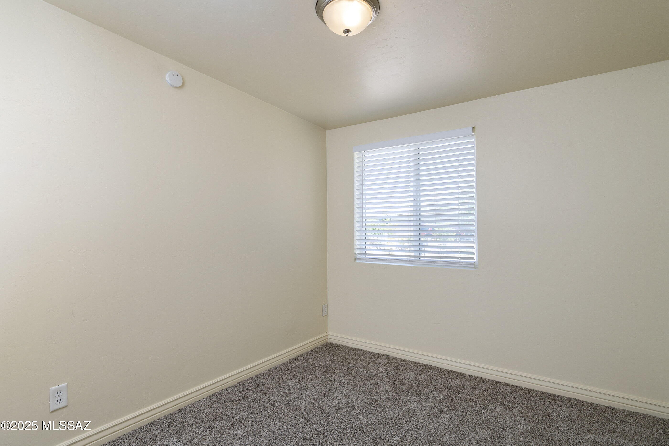 4680 S Camino Barrera