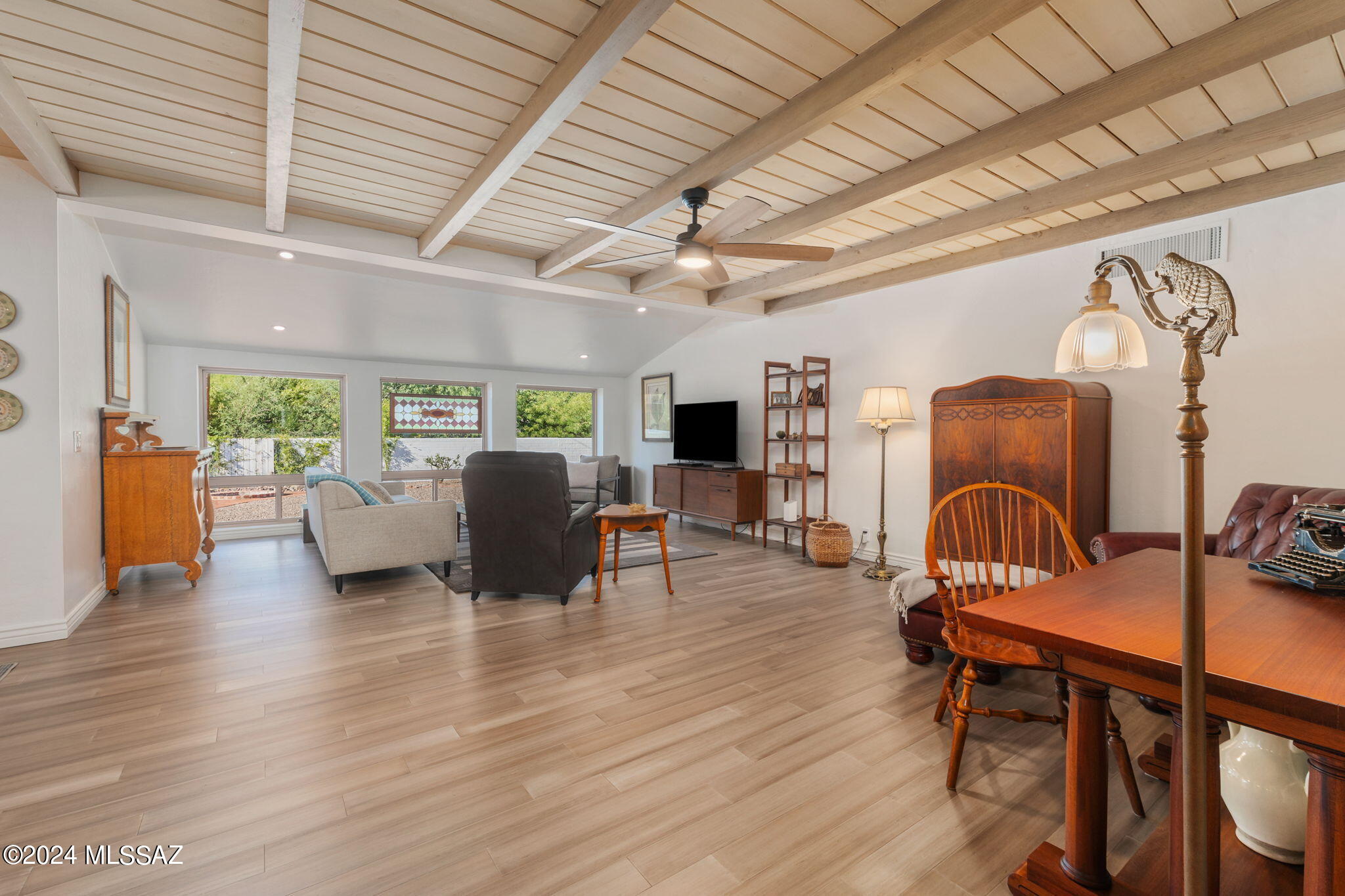 Encanto Park - Residential