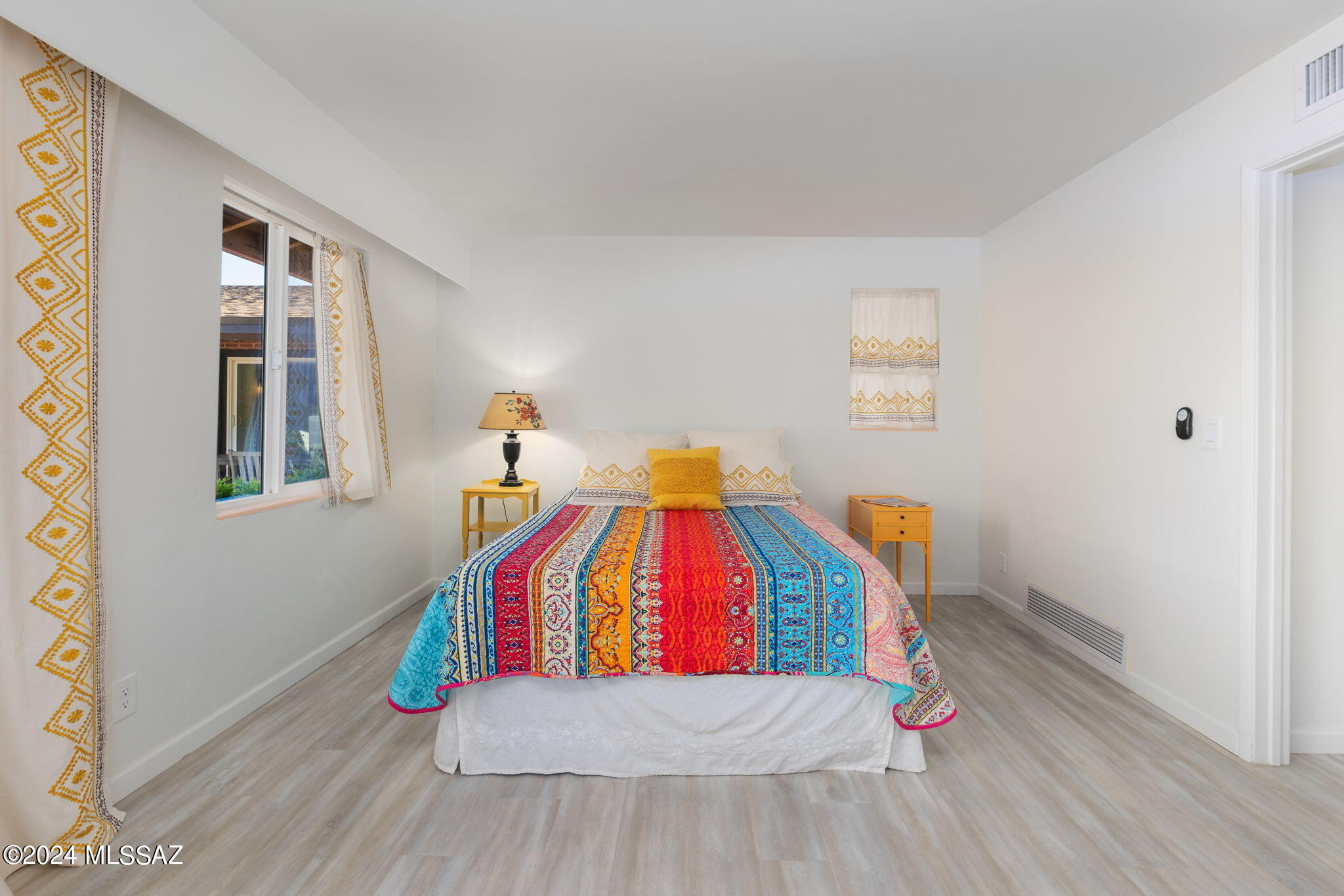 Encanto Park - Residential