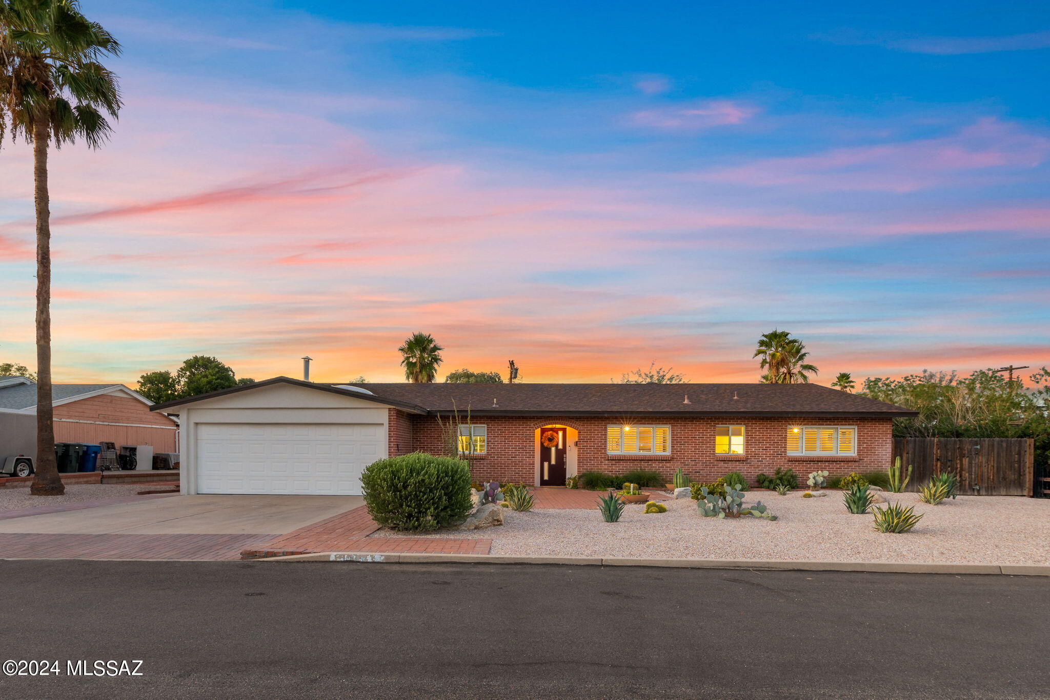 Encanto Park - Residential