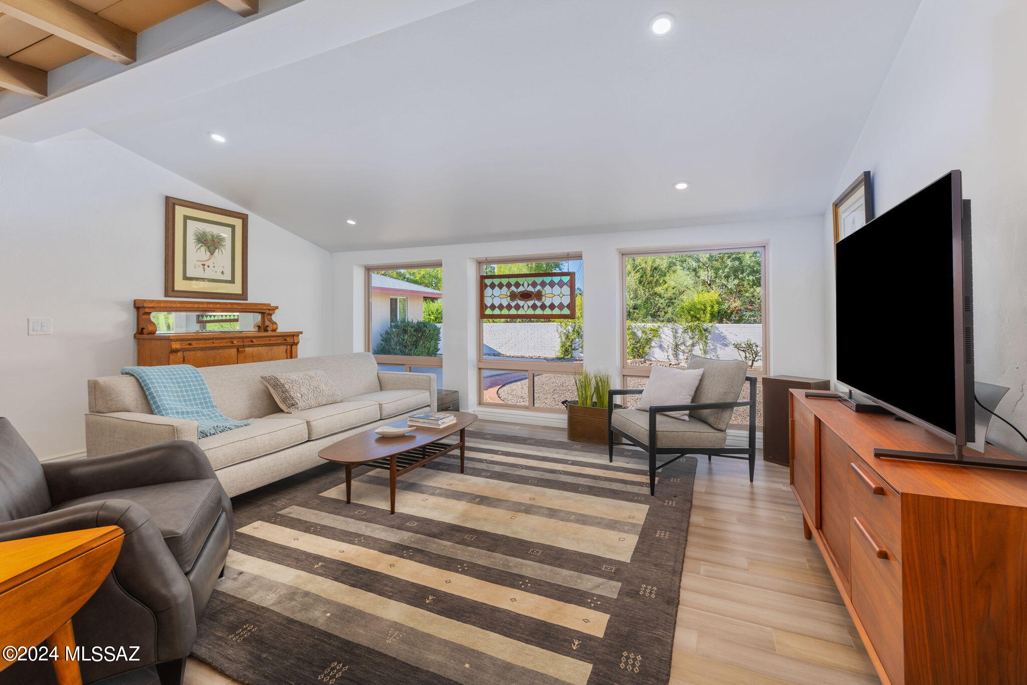 Encanto Park - Residential