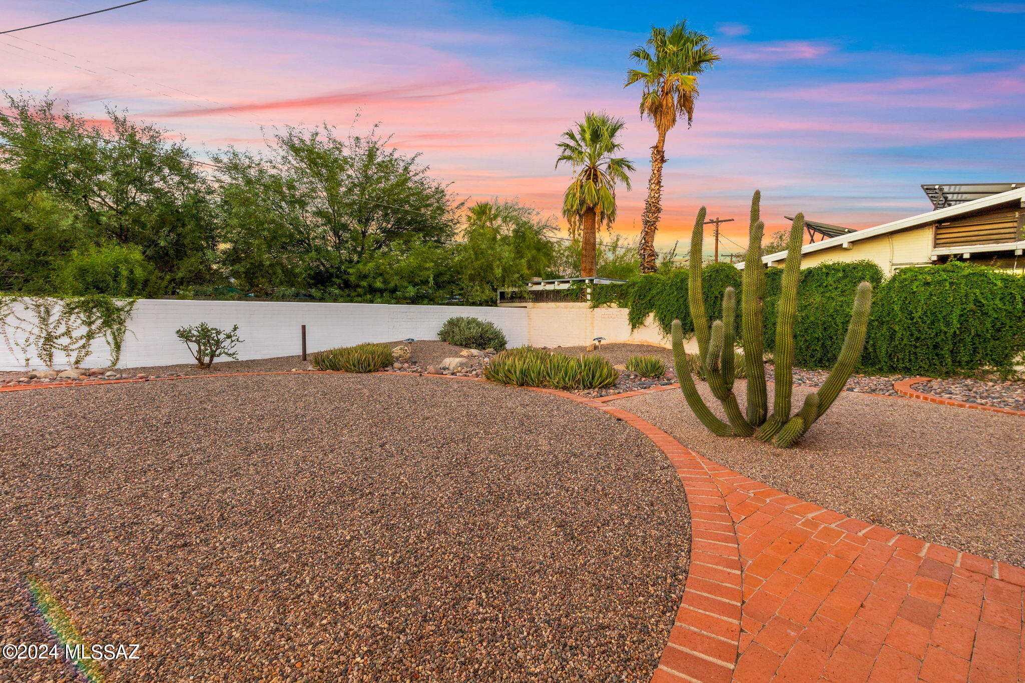 Encanto Park - Residential