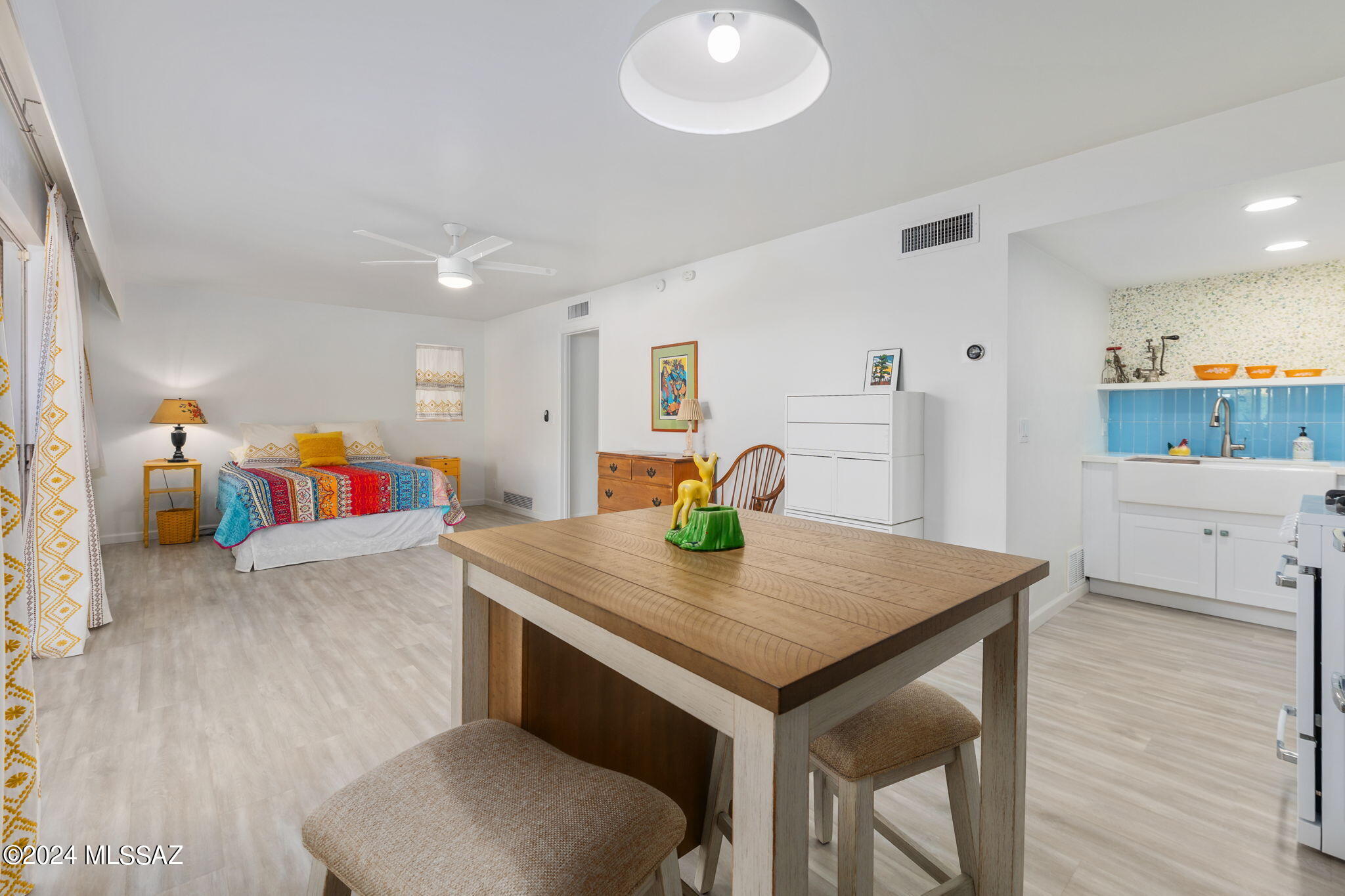 Encanto Park - Residential